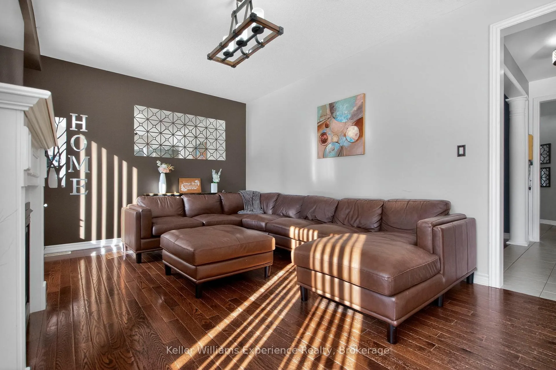 Photo 11 of 2090 Webster Boulevard, Innisfil, Alcona — HOMEH