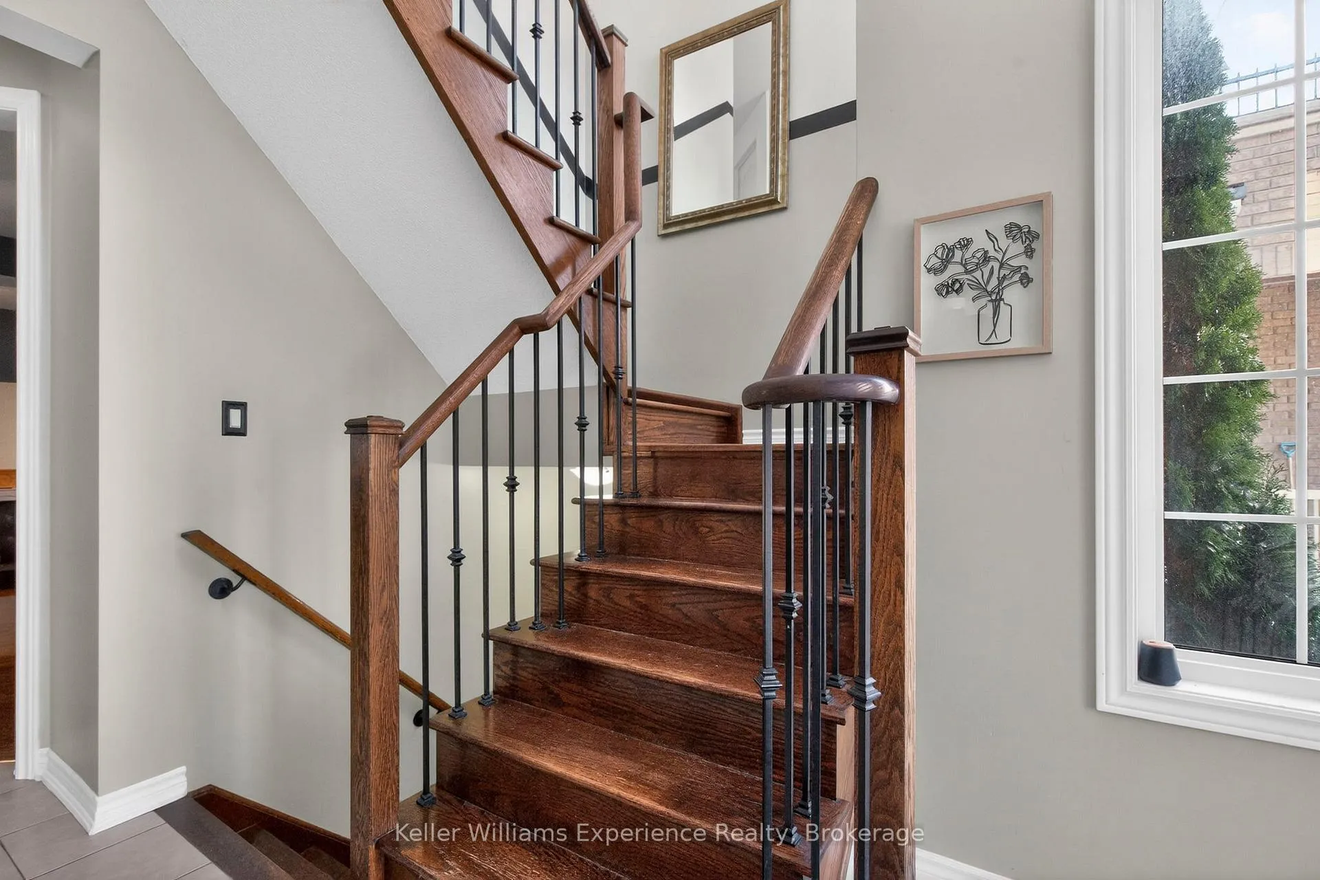 Photo 21 of 2090 Webster Boulevard, Innisfil, Alcona — HOMEH