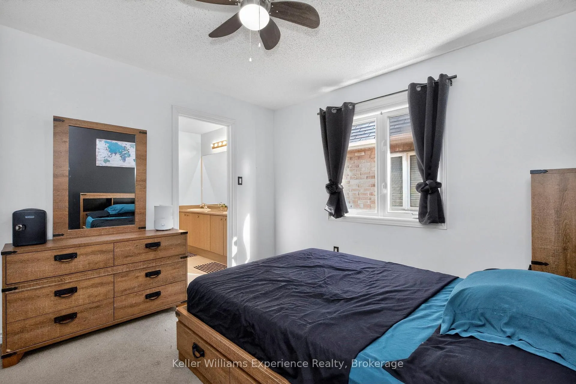 Photo 33 of 2090 Webster Boulevard, Innisfil, Alcona — HOMEH