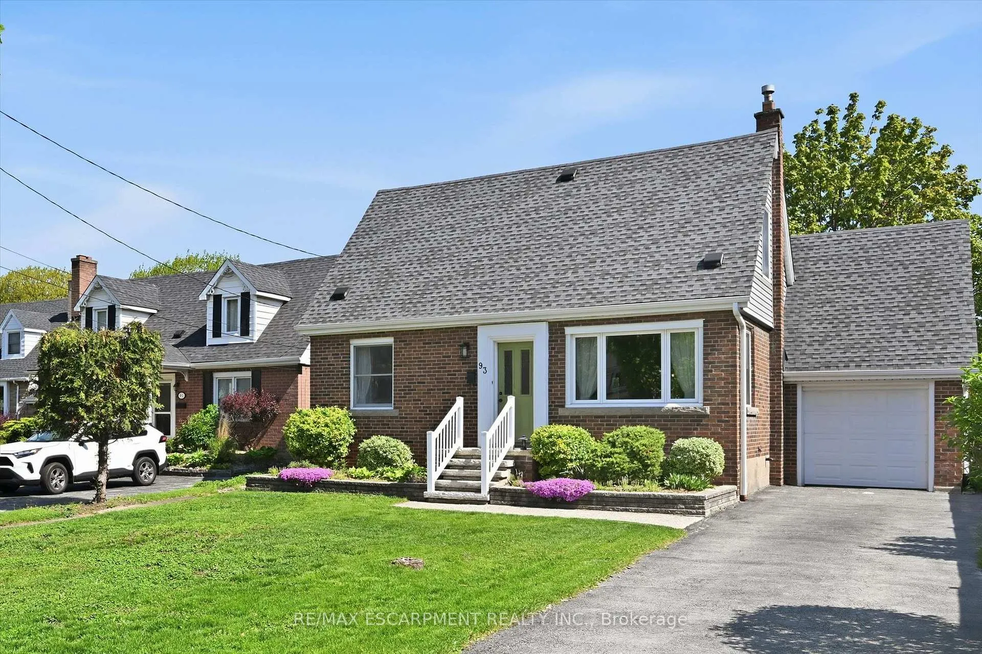 Photo 2 of 93 Sunning Hill Avenue, Hamilton, Sunninghill — HOMEH