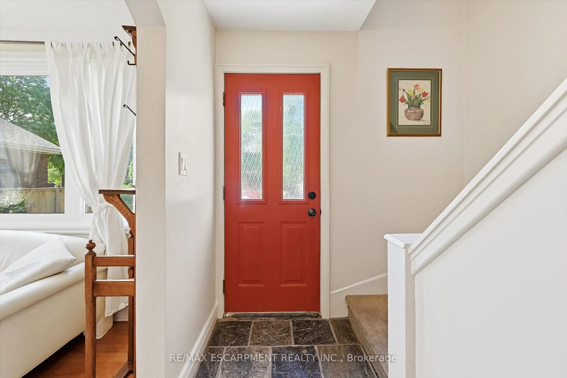 Photo 5 of 93 Sunning Hill Avenue, Hamilton, Sunninghill — HOMEH