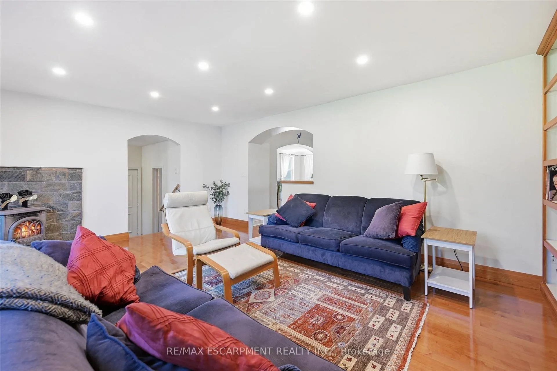 Photo 20 of 93 Sunning Hill Avenue, Hamilton, Sunninghill — HOMEH