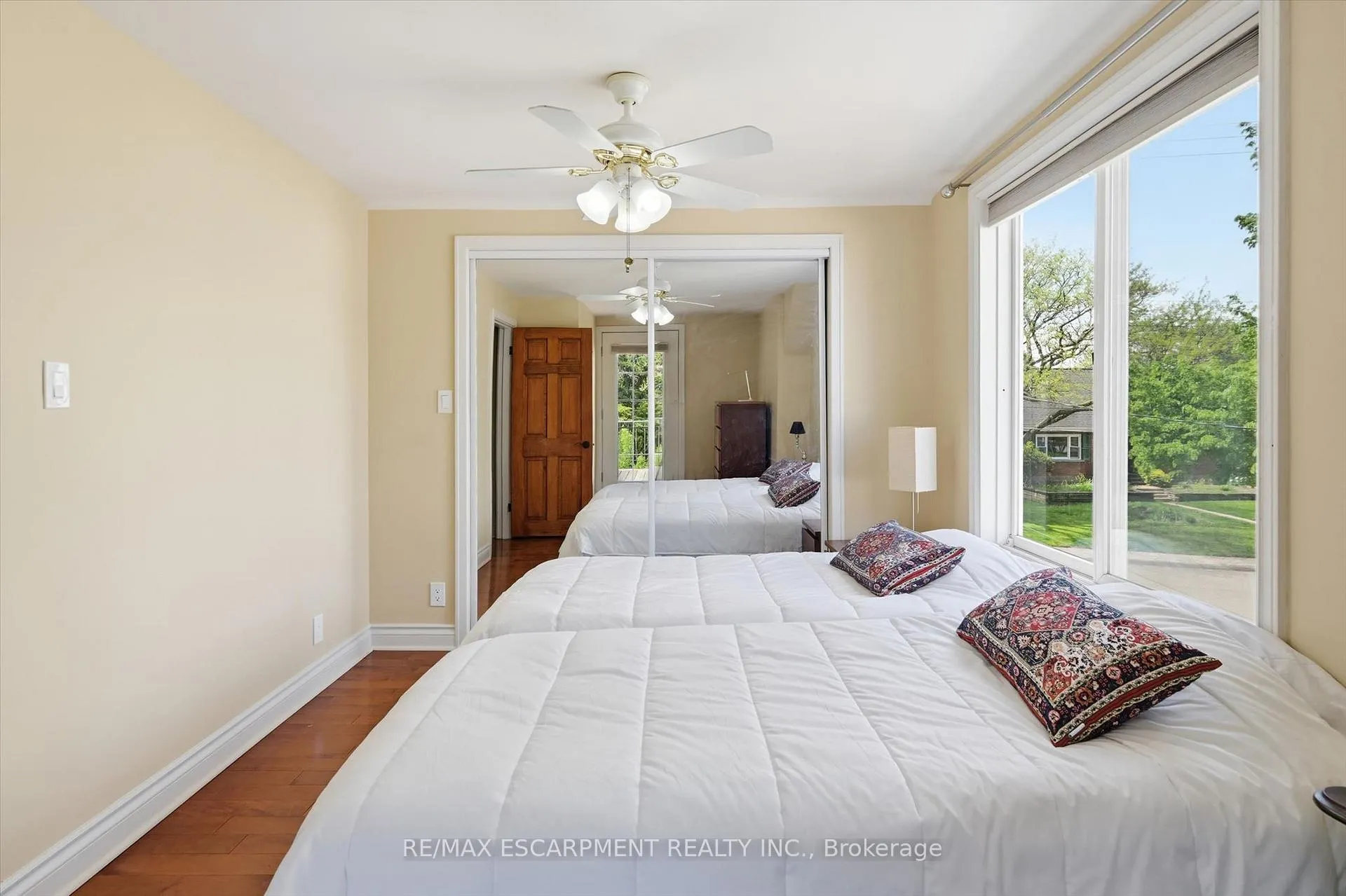 Photo 27 of 93 Sunning Hill Avenue, Hamilton, Sunninghill — HOMEH