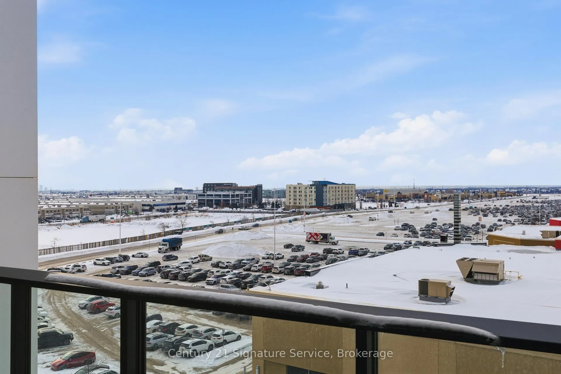 Photo 13 of Unit 610, 27 Korda Gate, Vaughan, Vellore Village — HOMEH
