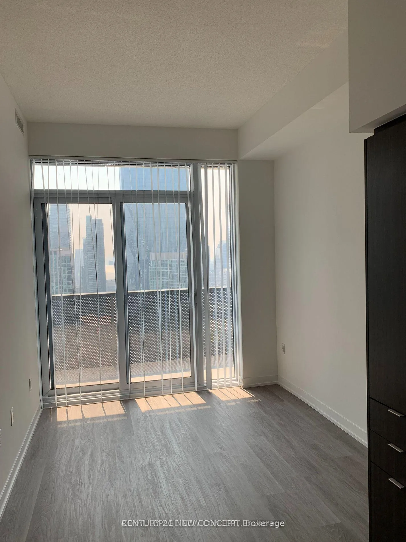 Photo 8 of Unit 4112, 55 Cooper Street, Toronto, Waterfront Communities — HOMEH