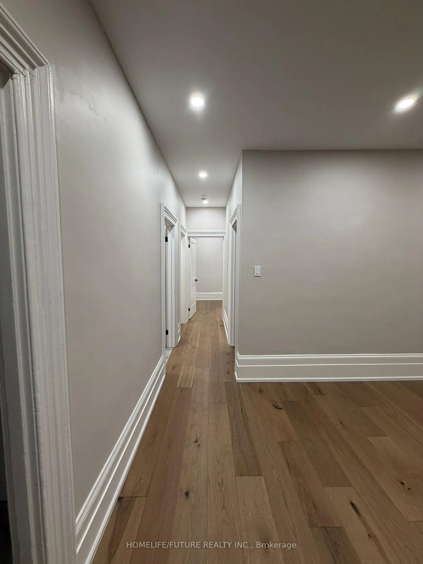 Photo 7 of Unit 1, 234 Lakeshore Road E, Oakville, Old Oakville — HOMEH