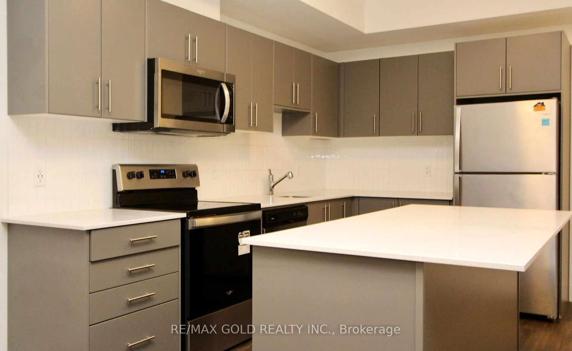 Photo 11 of Unit 206, 103 Roger Street, Waterloo, Uptown Waterloo — HOMEH