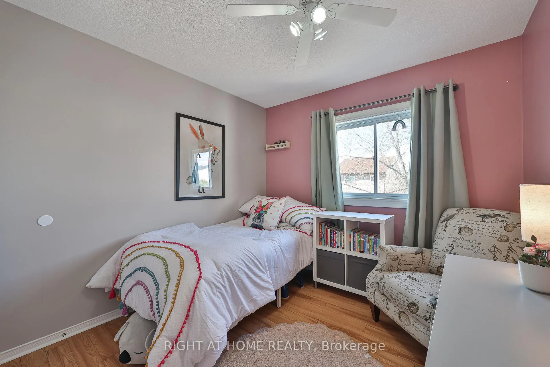Photo 25 of 89 Vail Meadows Crescent, Clarington, Bowmanville — HOMEH