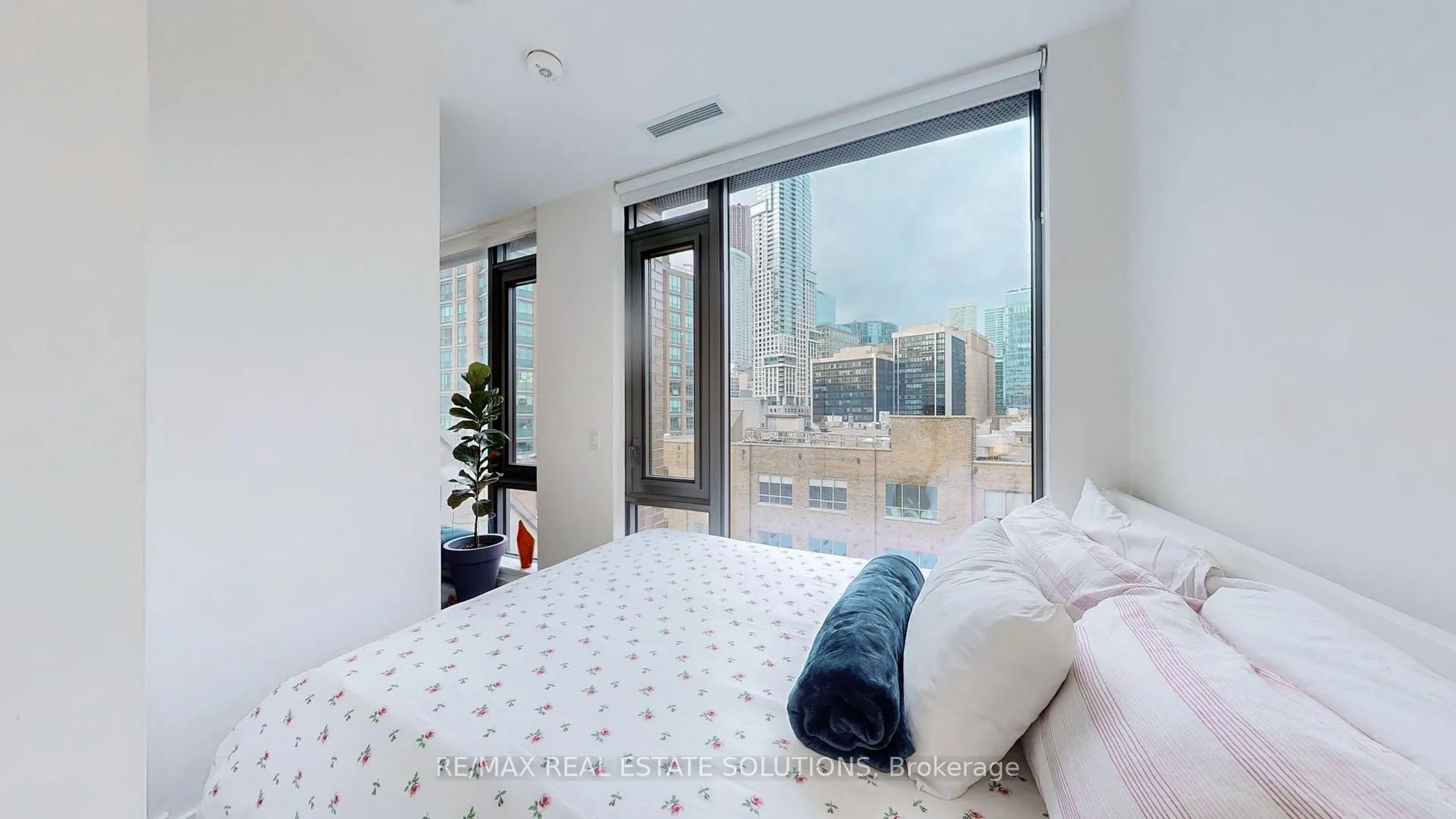 Photo 13 of Unit 708, 2A Church Street, Toronto, Waterfront Communities — HOMEH