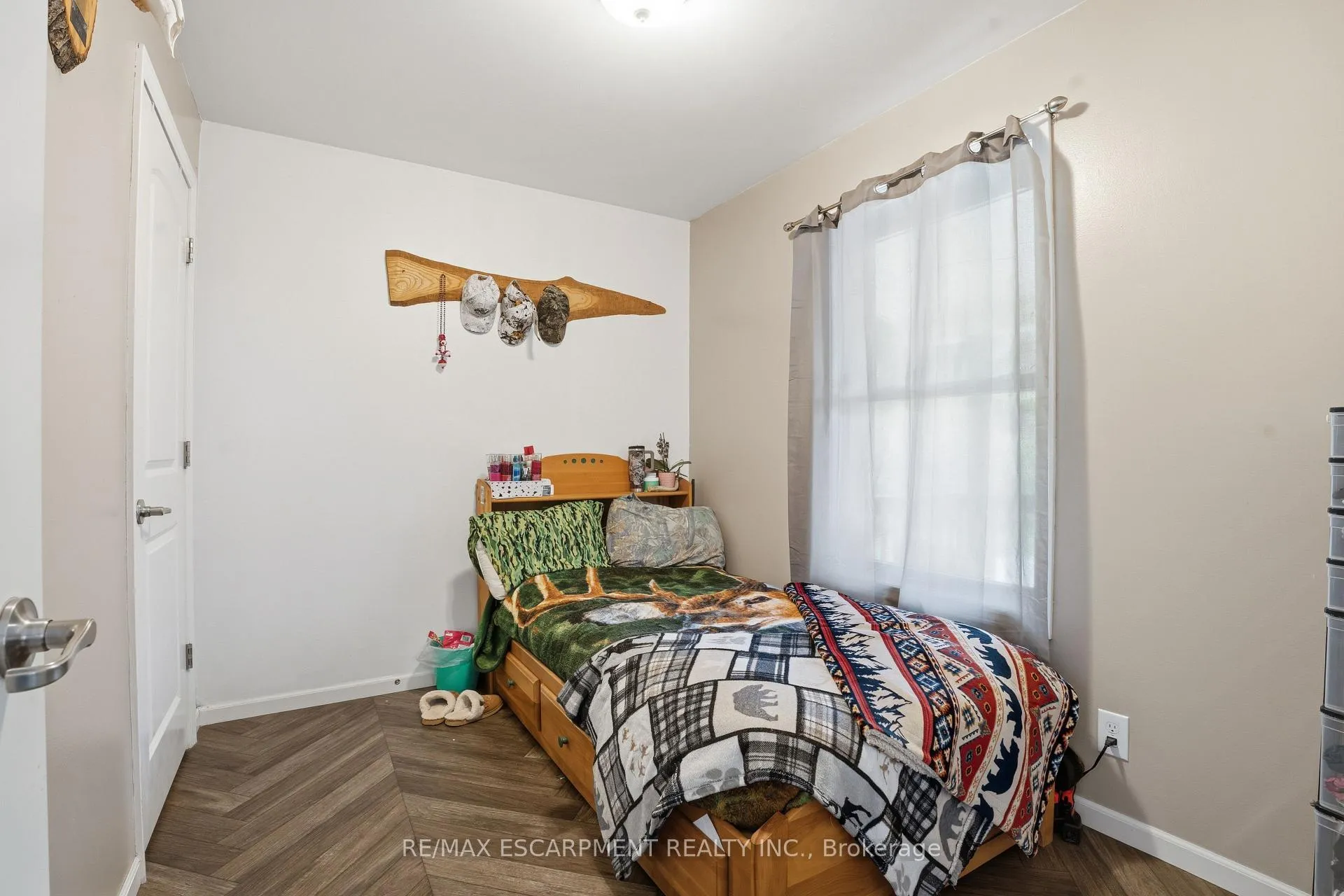 Photo 13 of 809 West Dumphries Road, Brant, Paris — HOMEH