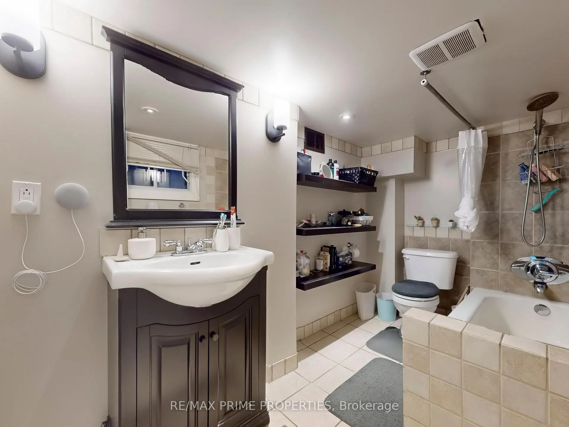 Photo 31 of 96 Coleridge Avenue, Toronto, Woodbine-Lumsden — HOMEH