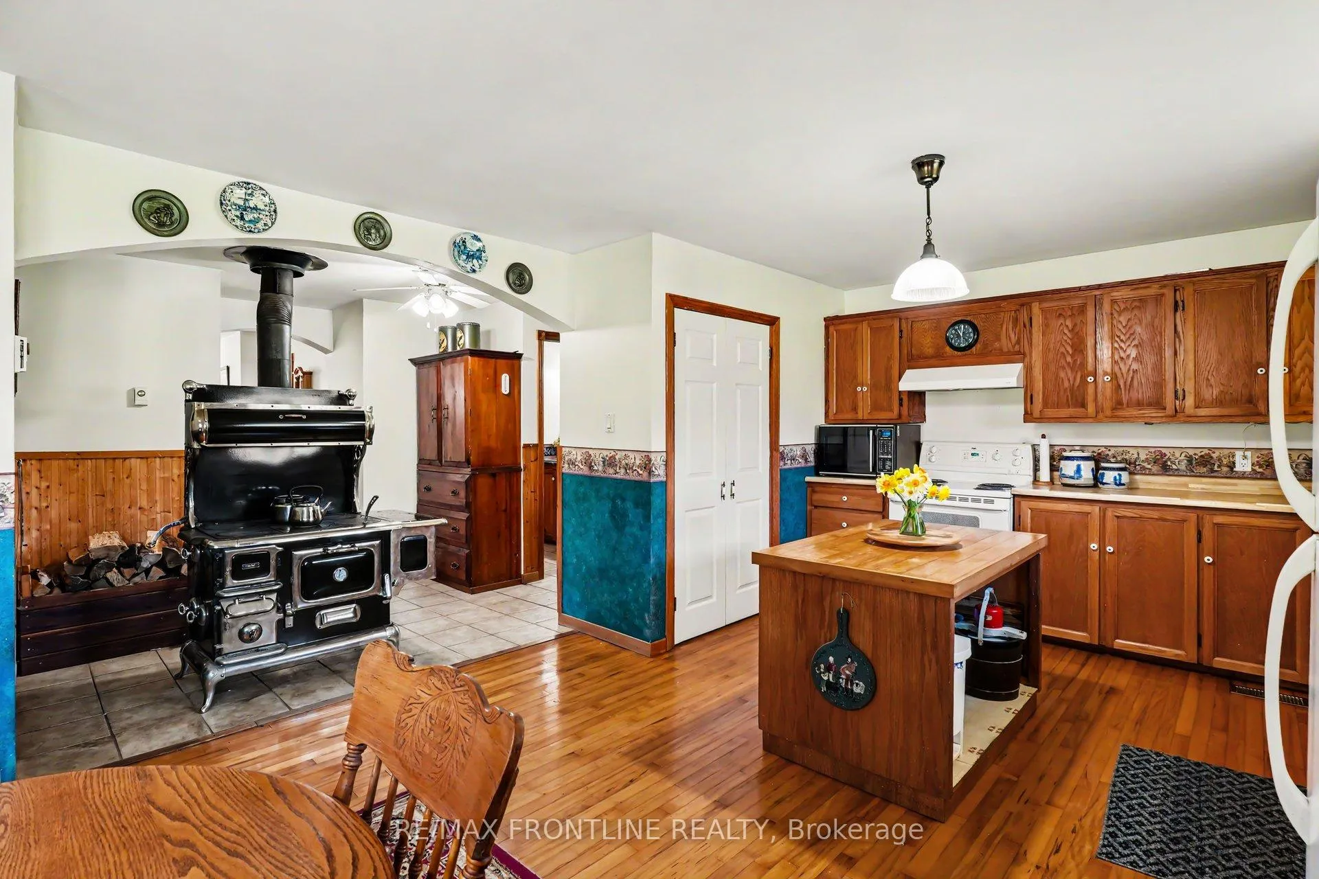Photo 9 of 1189 Willis-Armstrong Road, Frontenac, Frontenac Centre — HOMEH