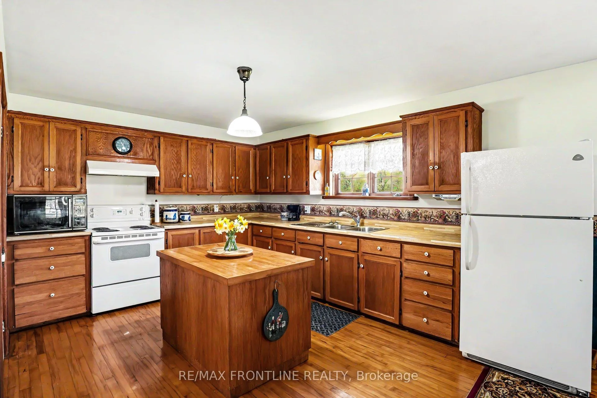 Photo 10 of 1189 Willis-Armstrong Road, Frontenac, Frontenac Centre — HOMEH