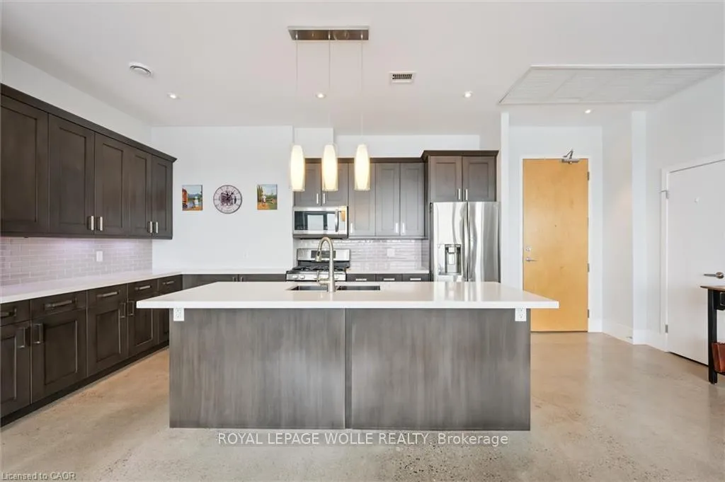 Photo 4 of Unit 1904, 1 Victoria Street S, Kitchener — HOMEH