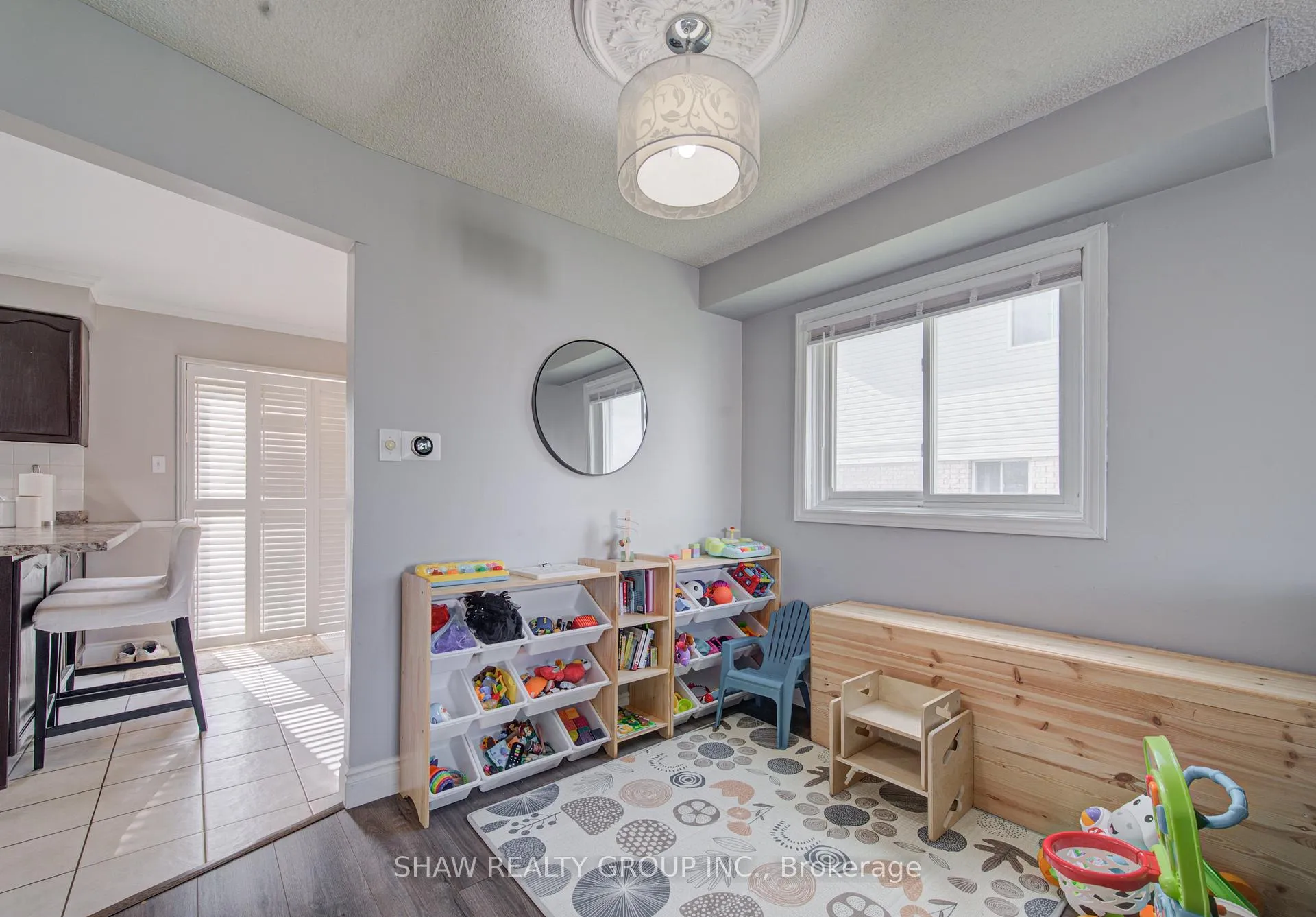 Photo 11 of 334 Christopher Drive, Cambridge — HOMEH