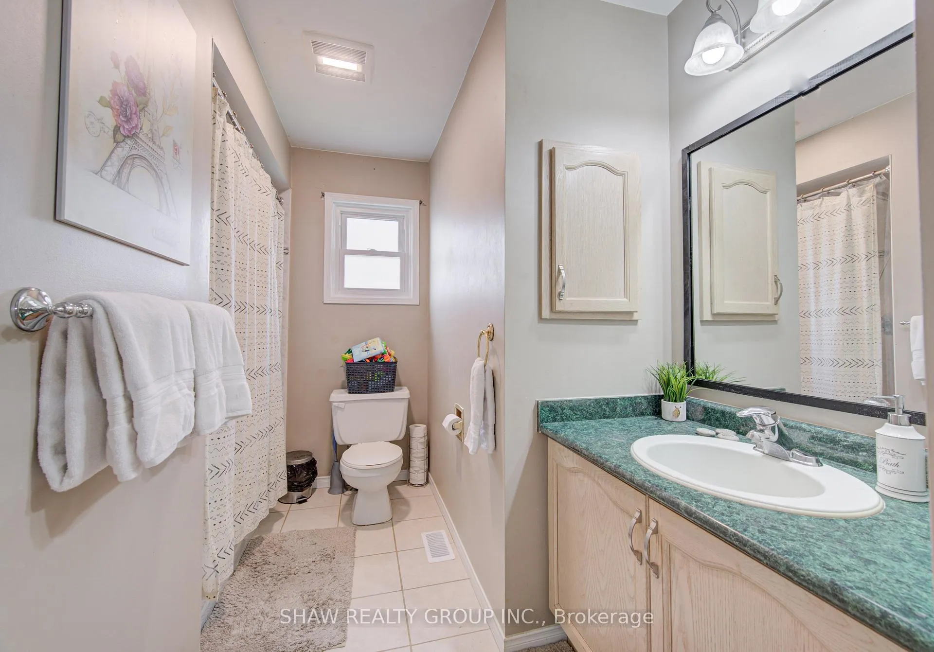 Photo 26 of 334 Christopher Drive, Cambridge — HOMEH