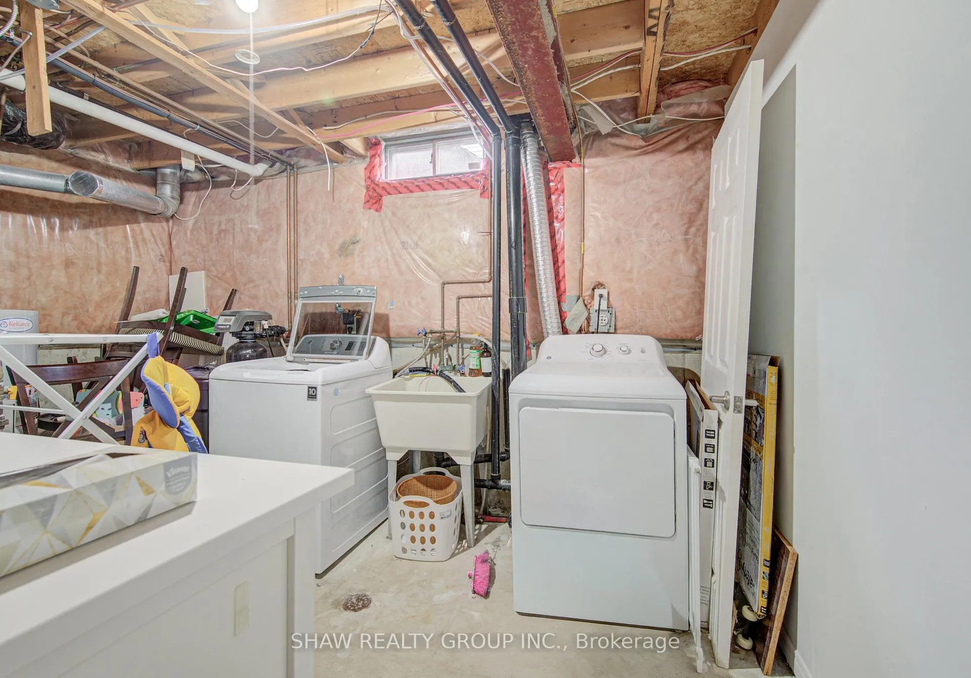 Photo 41 of 334 Christopher Drive, Cambridge — HOMEH