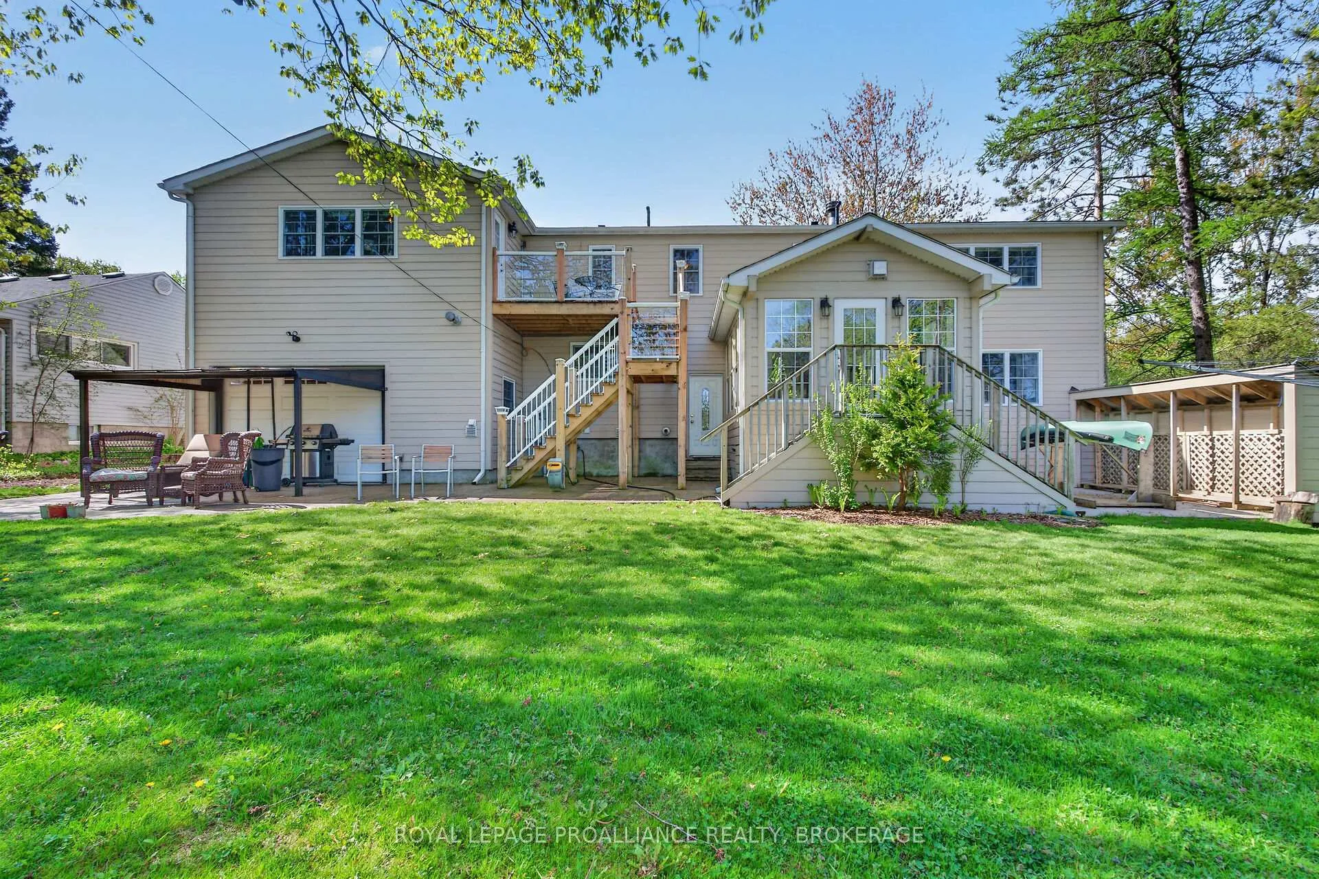 Photo 37 of 9 Grenville Crescent, Kingston, West of Sir John A. Blvd — HOMEH