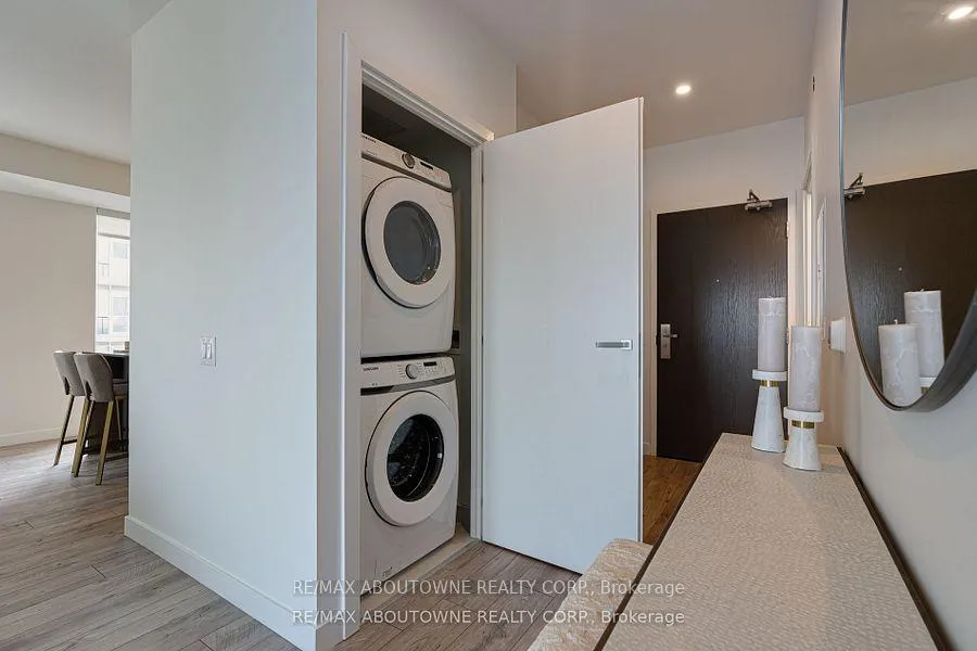 Photo 10 of Unit B0819, 133 Bronte Road, Oakville, Bronte — HOMEH