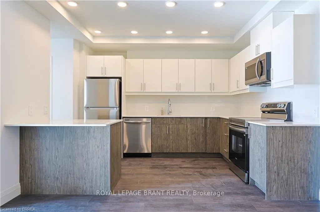 Photo 8 of Unit 215, 1333 Weber Street E, Kitchener, Stanley Park — HOMEH