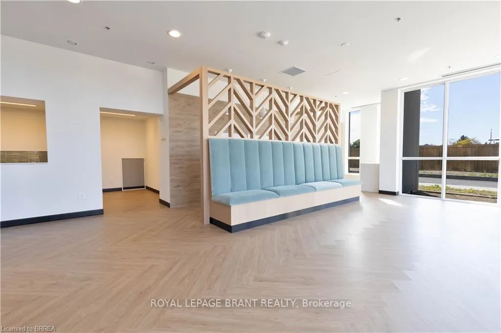 Photo 3 of Unit 403, 1333 Weber Street E, Kitchener — HOMEH