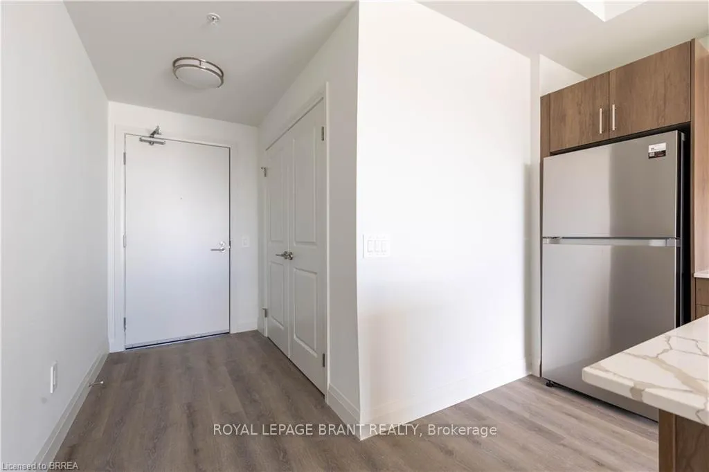 Photo 4 of Unit 403, 1333 Weber Street E, Kitchener — HOMEH