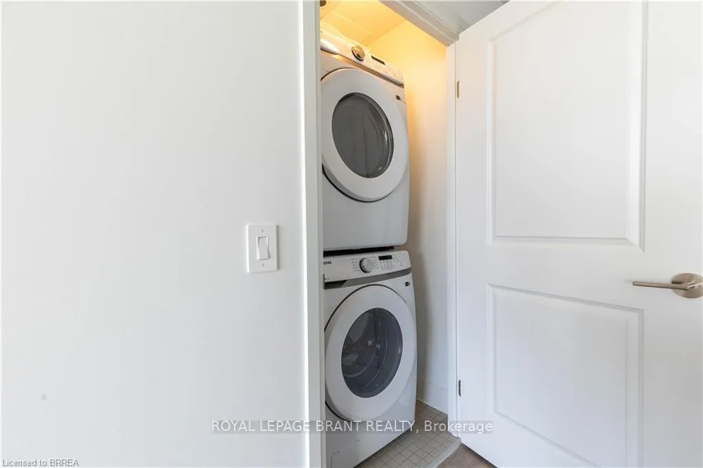 Photo 14 of Unit 403, 1333 Weber Street E, Kitchener — HOMEH