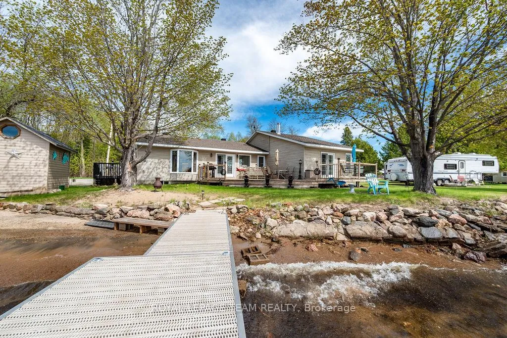 Photo of 437 Island View Drive