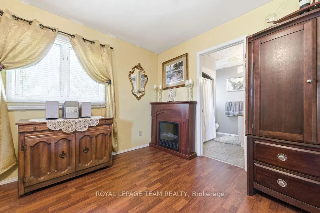 Photo 20 of 437 Island View Drive, North Algona Wilberforce, North Algona/Wilberforce Twp — HOMEH