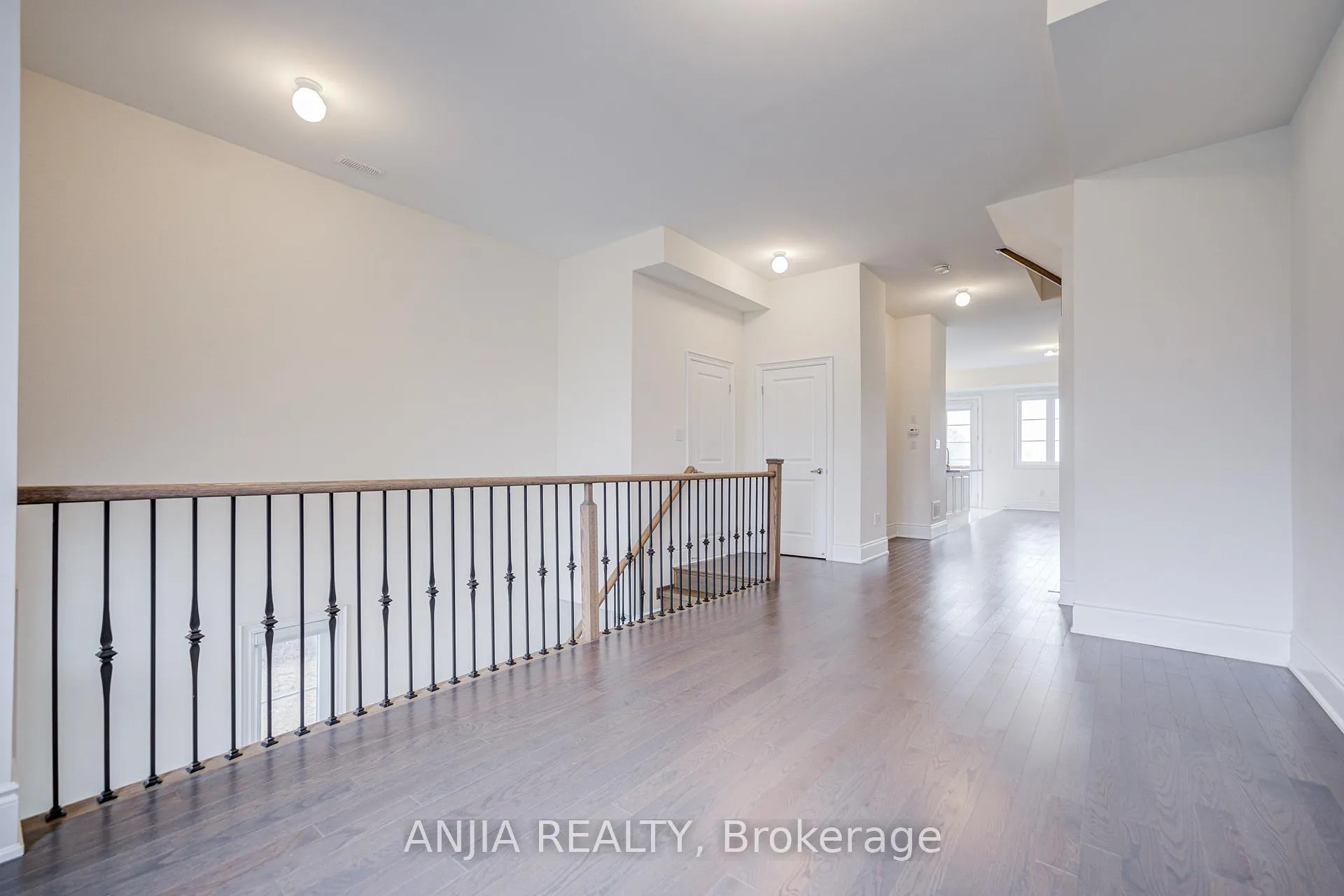 Photo 12 of 329 Swan Park Road, Markham, Greensborough — HOMEH