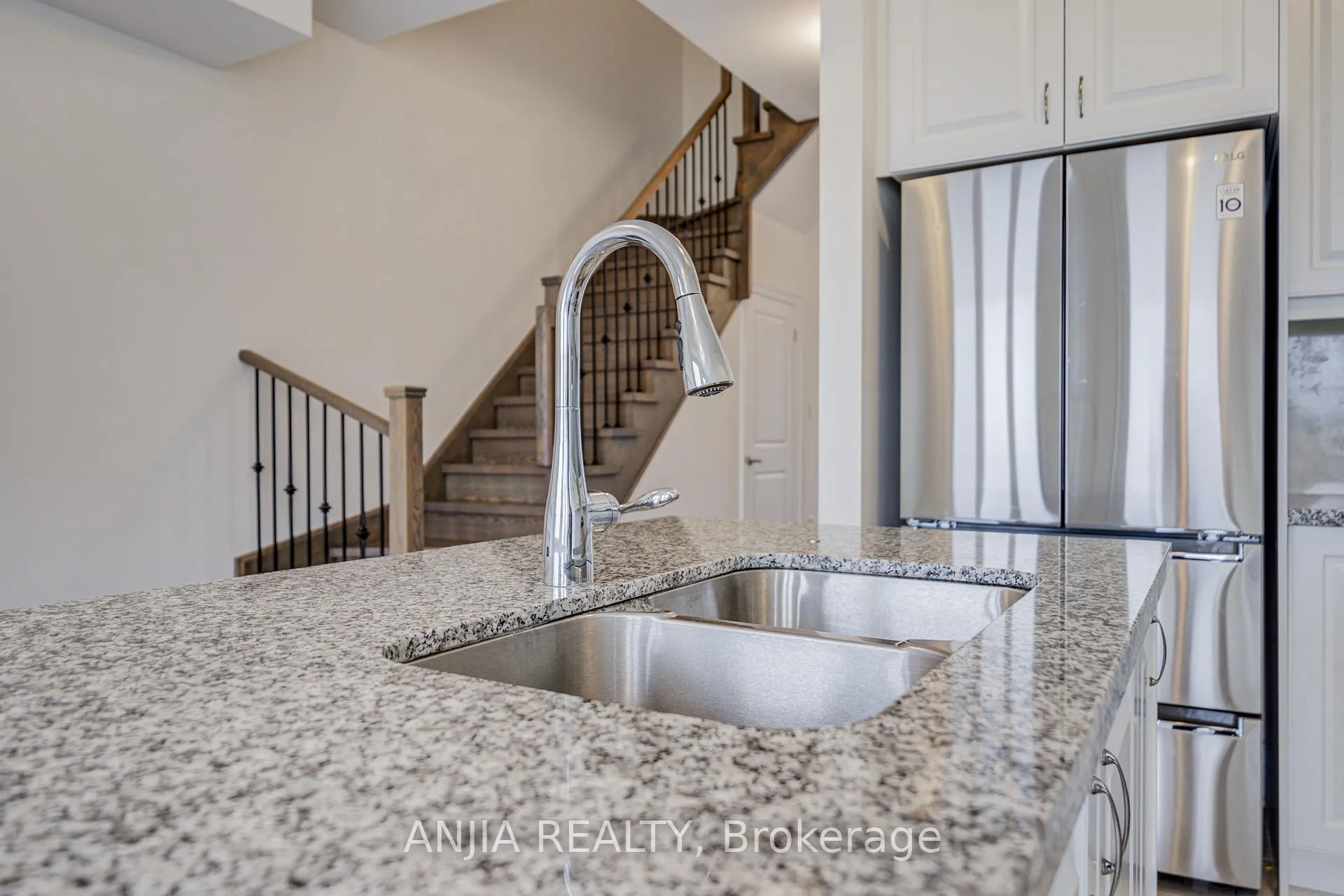 Photo 16 of 329 Swan Park Road, Markham, Greensborough — HOMEH