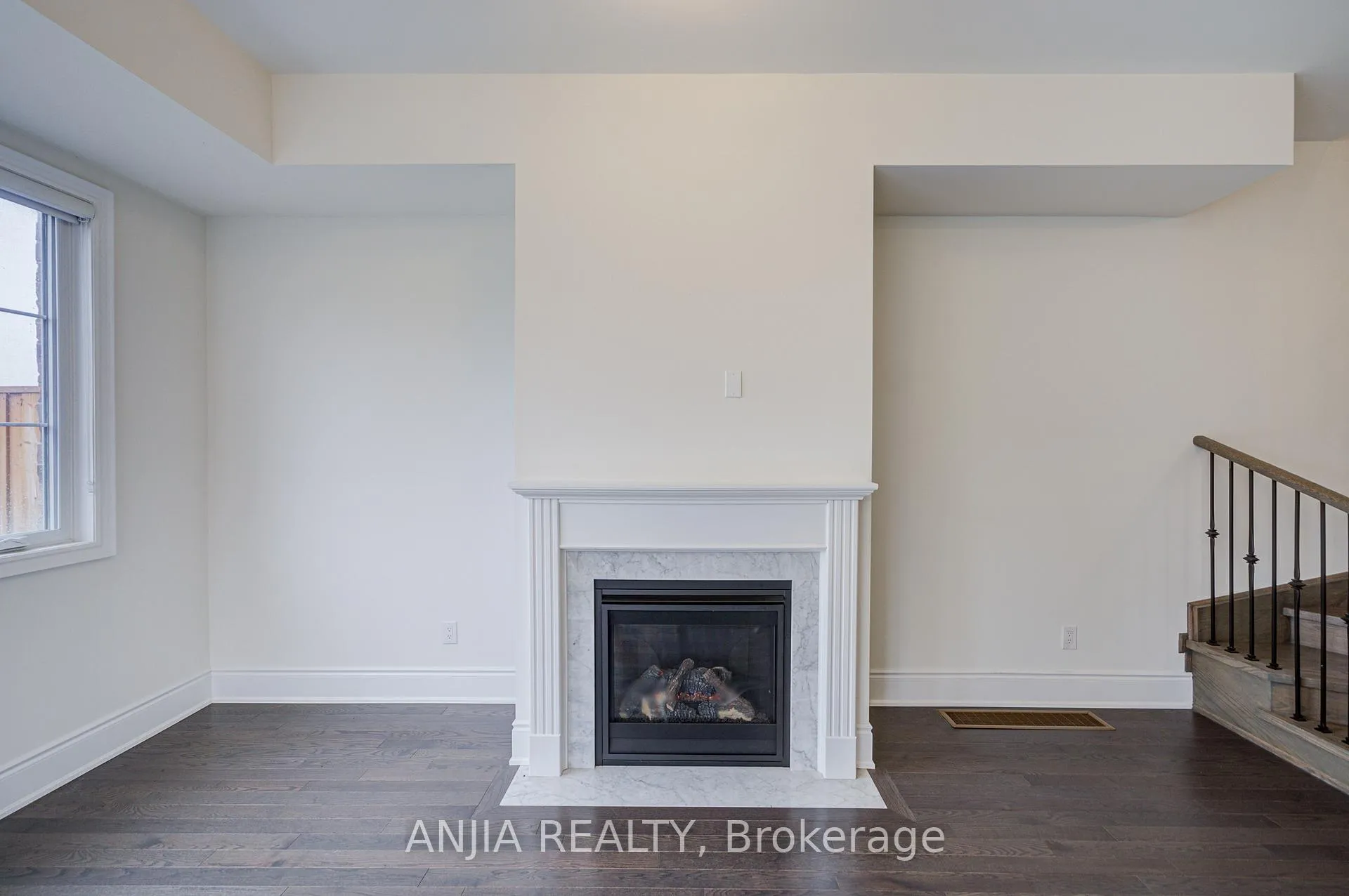 Photo 21 of 329 Swan Park Road, Markham, Greensborough — HOMEH