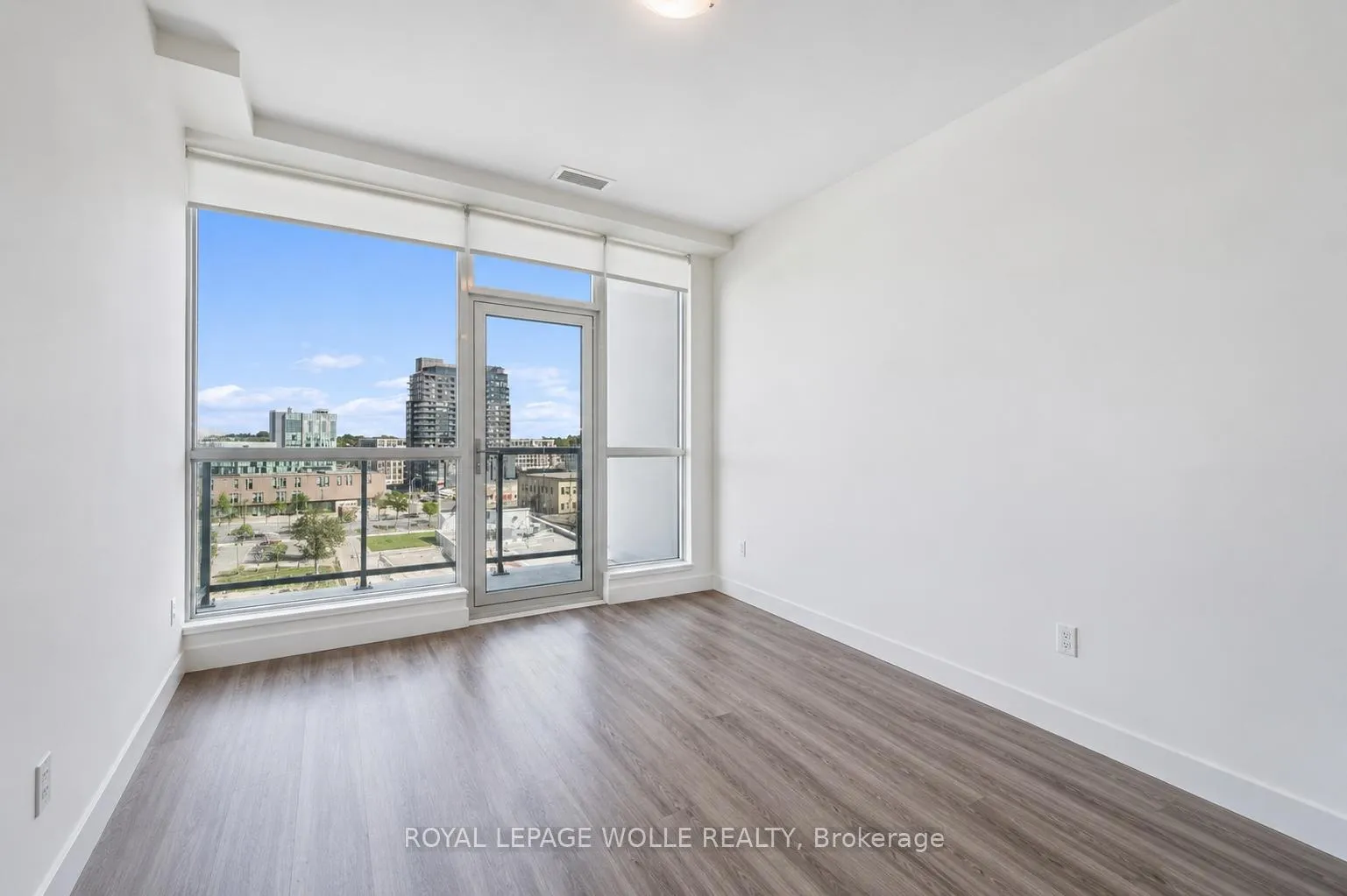 Photo 9 of Unit 902, 100 Garment Street, Kitchener, City Commercial Core — HOMEH