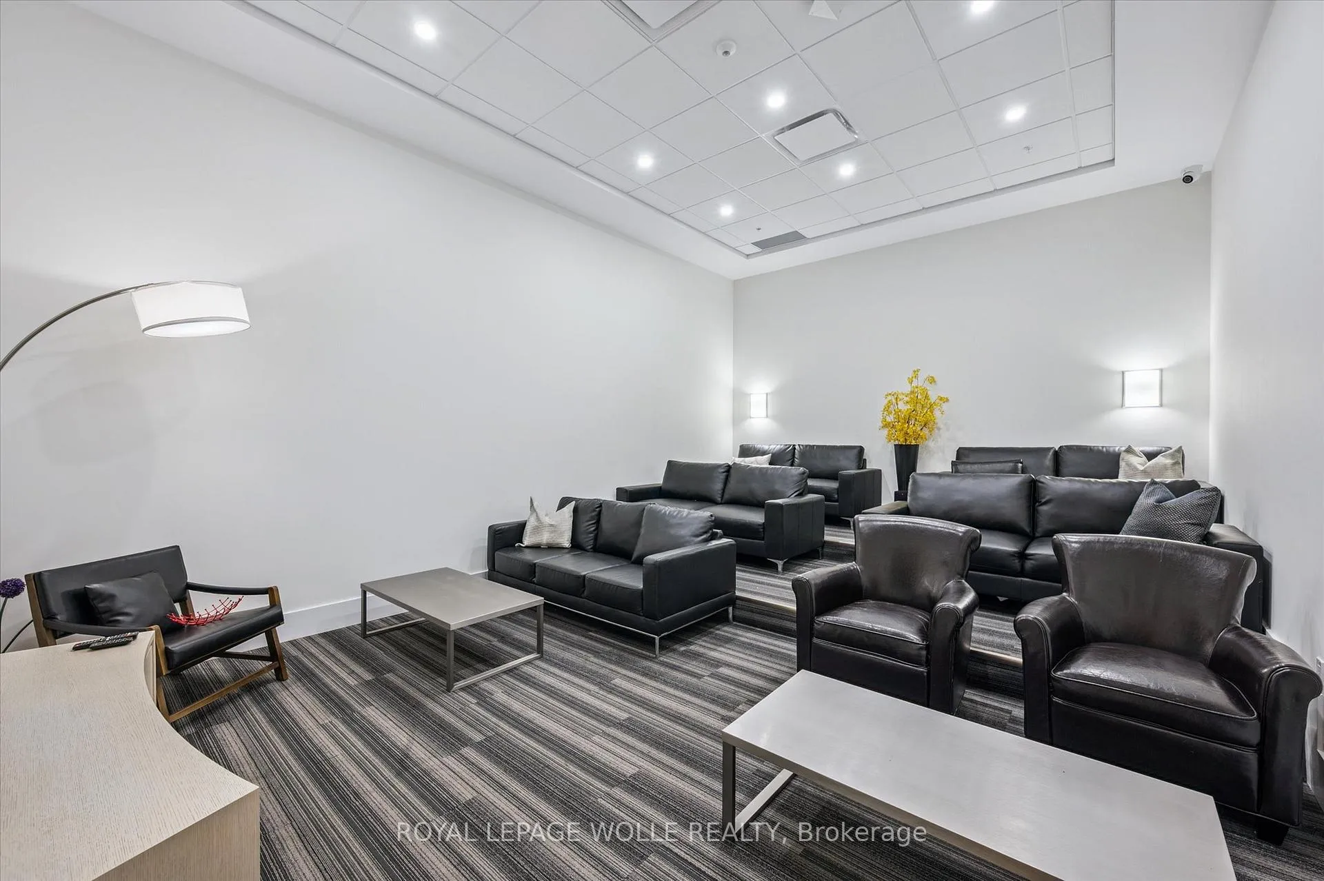 Photo 22 of Unit 902, 100 Garment Street, Kitchener, City Commercial Core — HOMEH