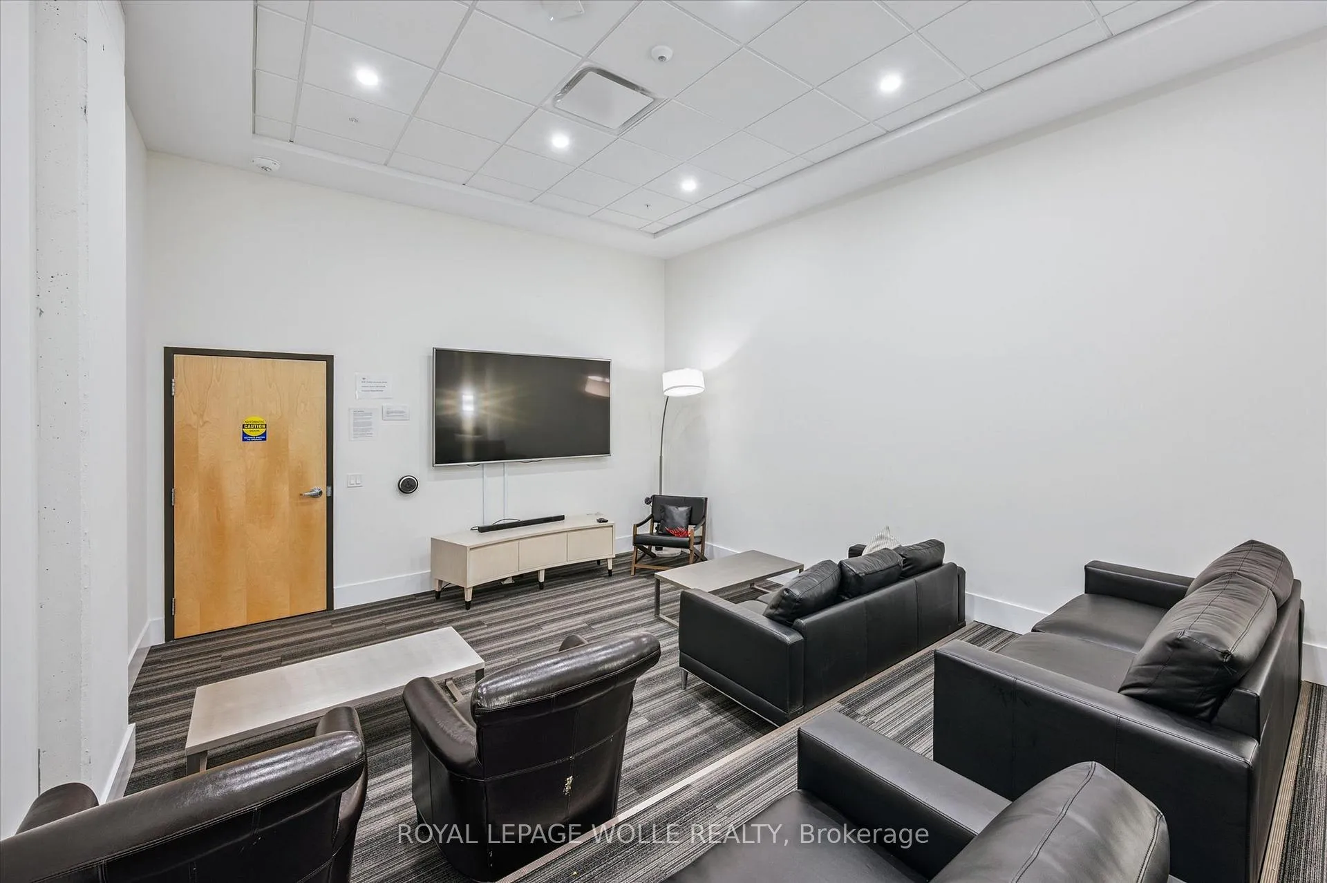 Photo 23 of Unit 902, 100 Garment Street, Kitchener, City Commercial Core — HOMEH