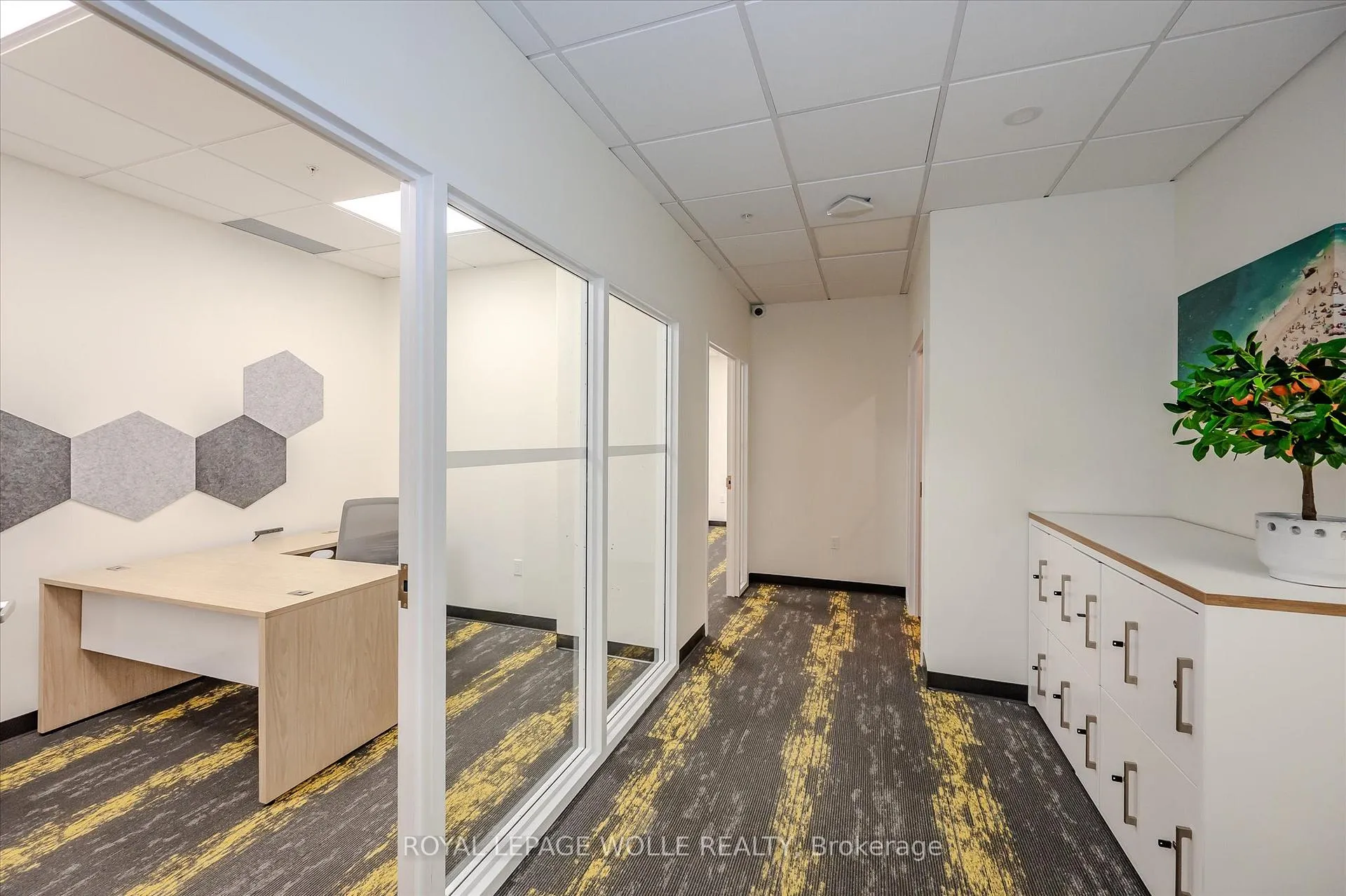 Photo 33 of Unit 902, 100 Garment Street, Kitchener, City Commercial Core — HOMEH