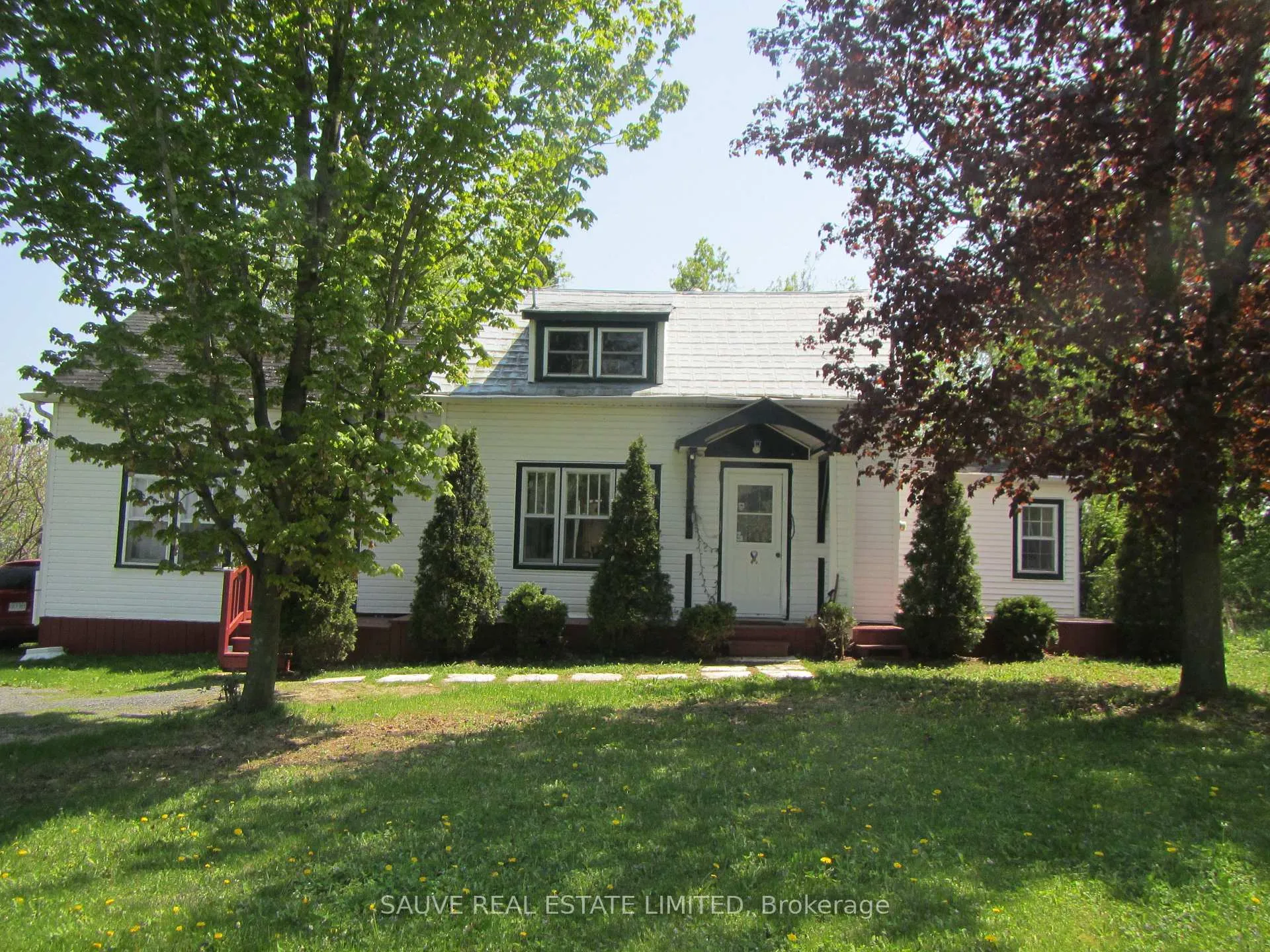 Photo 6 of 21195 concession 6 Road E, South Glengarry, South Glengarry (Lancaster) Twp — HOMEH