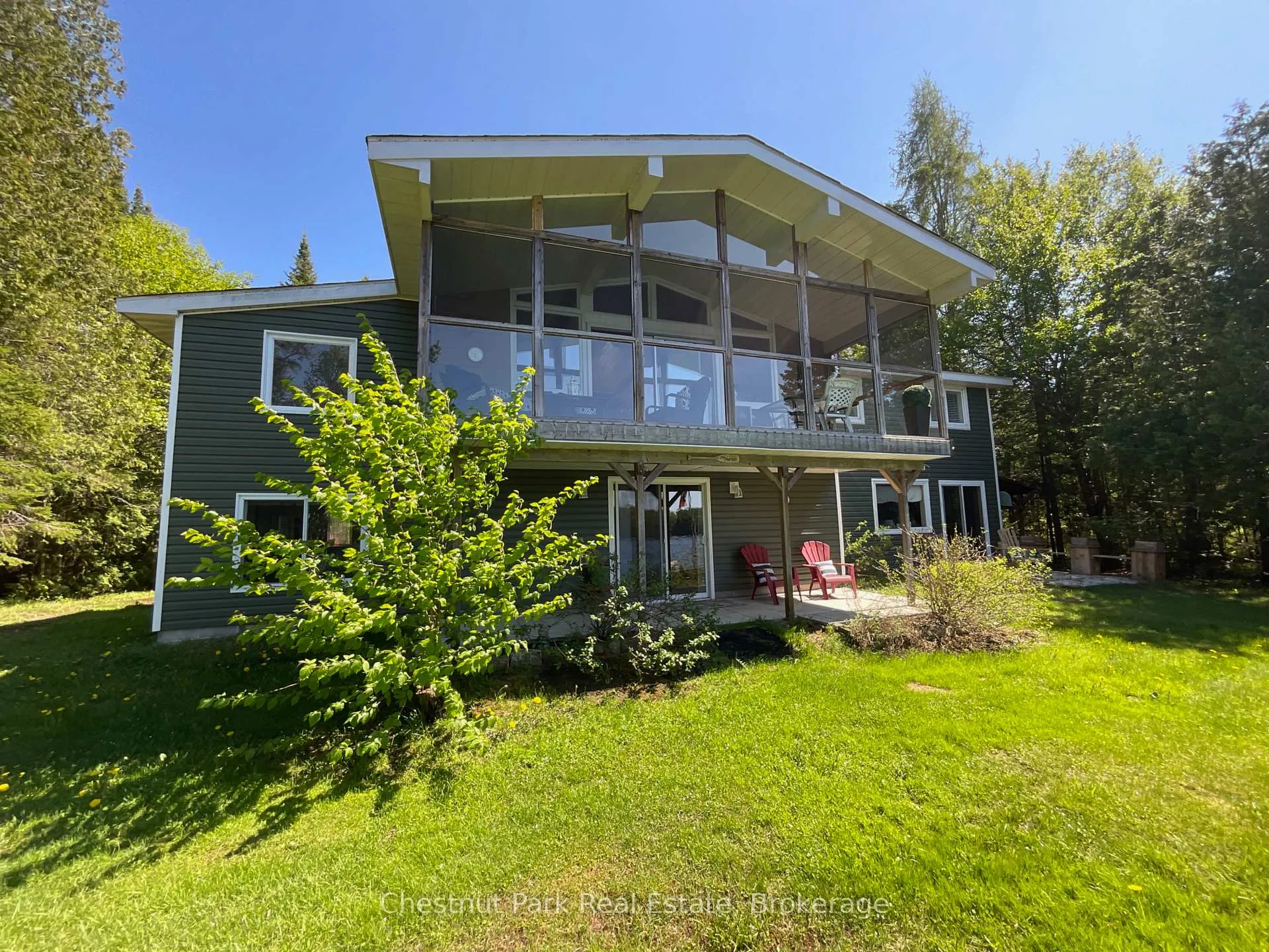 Photo 2 of 14 Lakeview Drive, Perry — HOMEH