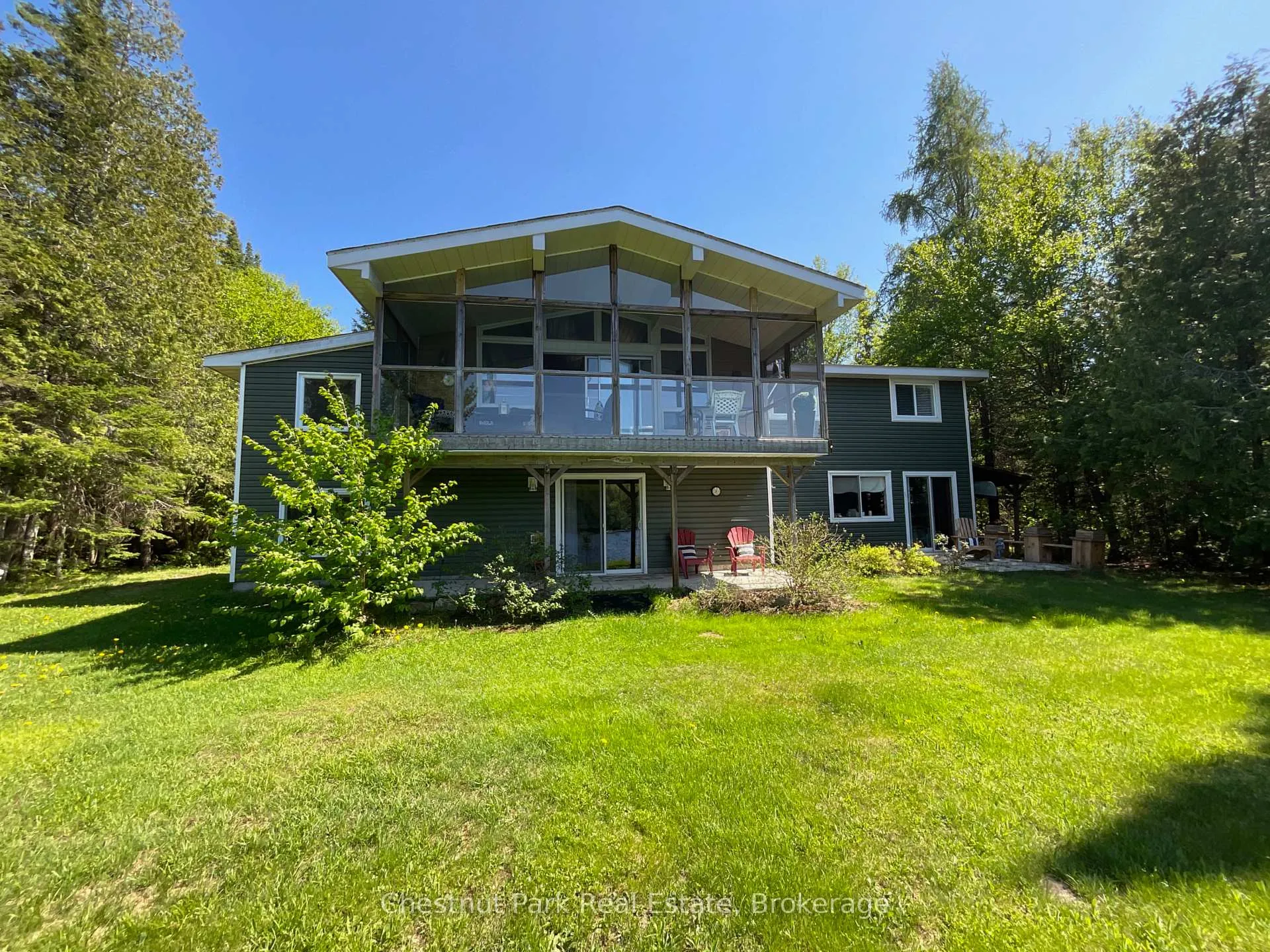 Photo 3 of 14 Lakeview Drive, Perry — HOMEH
