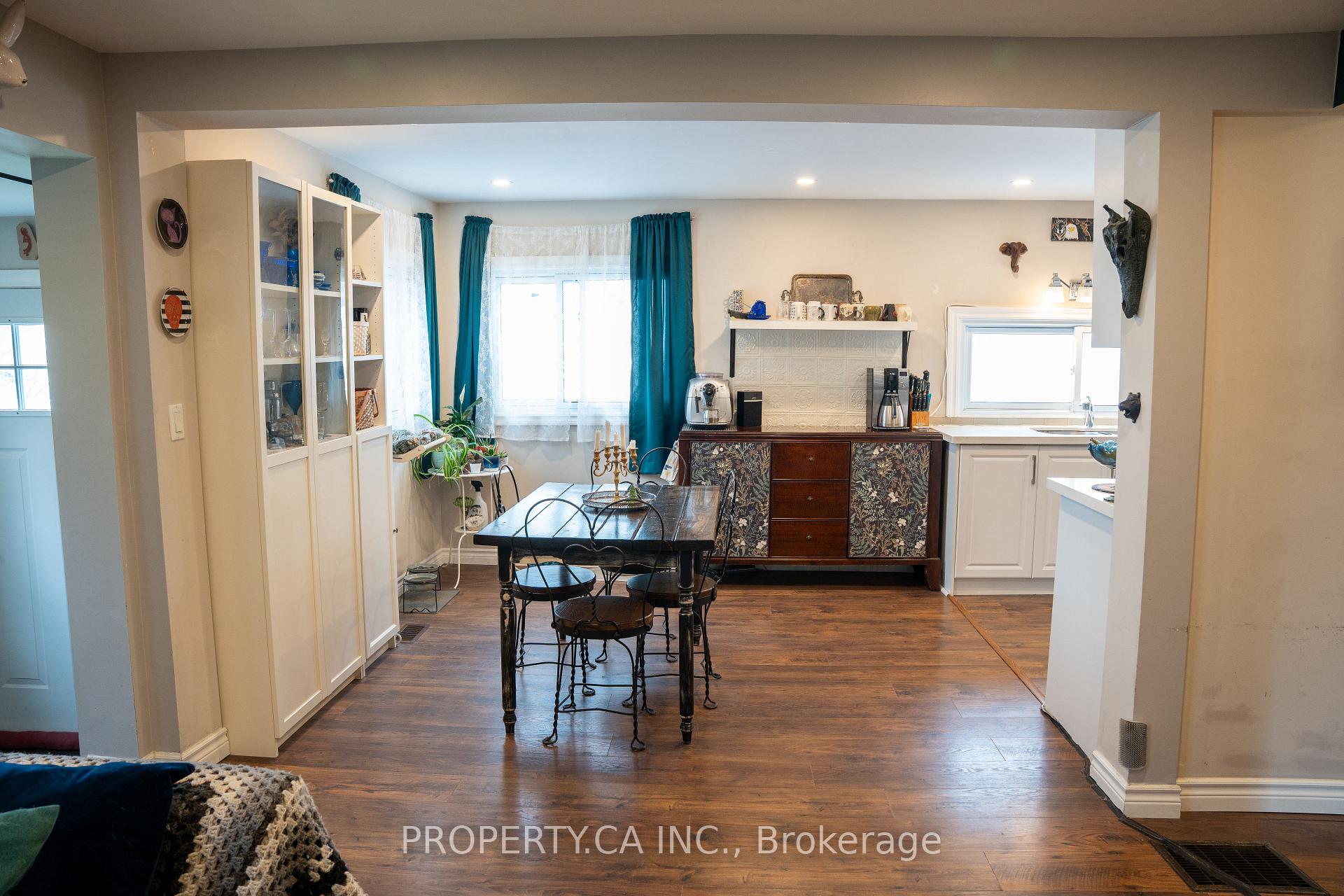 Photo 6 of 323 Pasadena Drive, Georgina, Keswick South — HOMEH