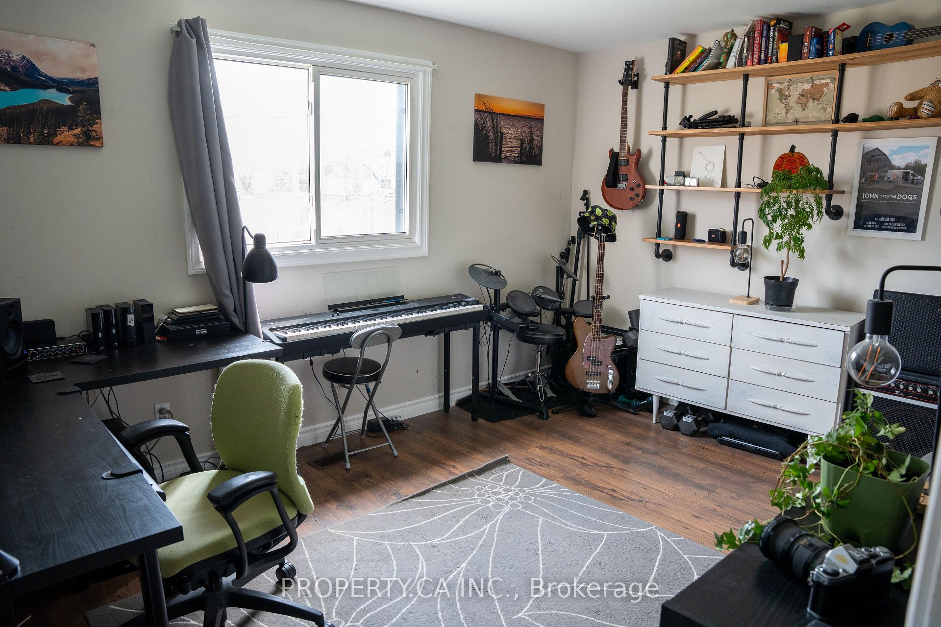 Photo 9 of 323 Pasadena Drive, Georgina, Keswick South — HOMEH