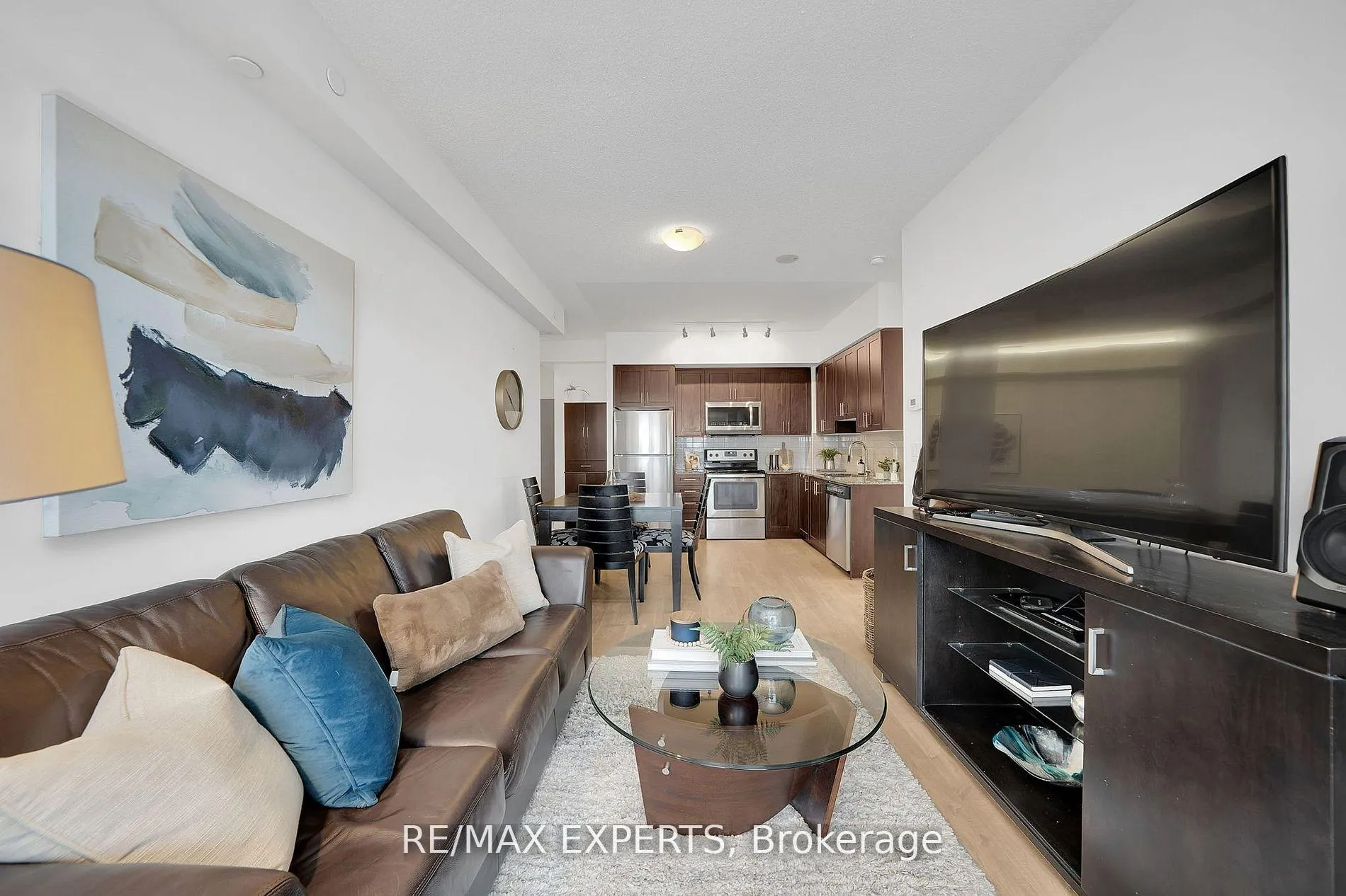 Photo 7 of Unit 911, 3600 Highway 7, Vaughan, Vaughan Corporate Centre — HOMEH