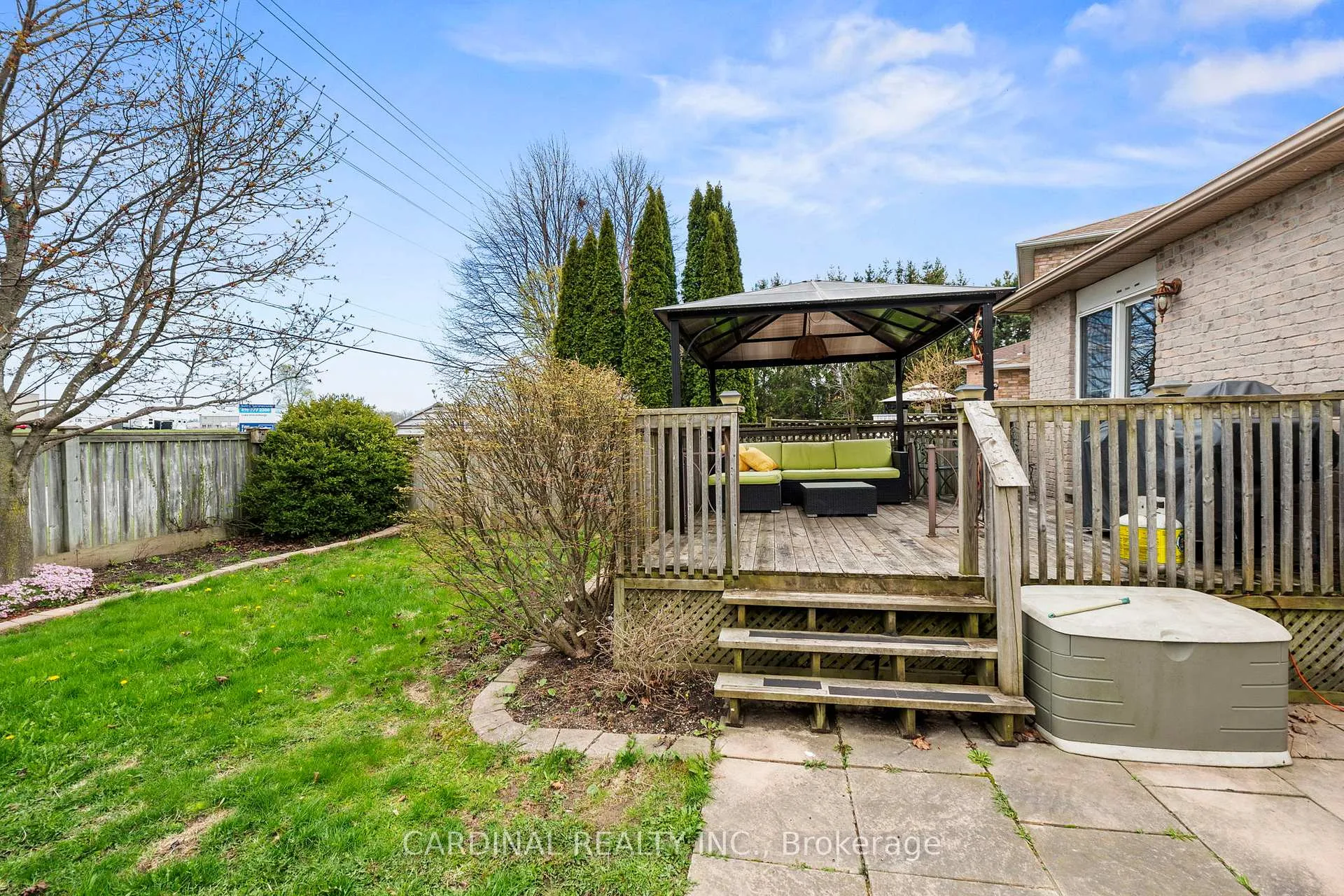 Photo 5 of 537 Wilson Road, Cobourg — HOMEH