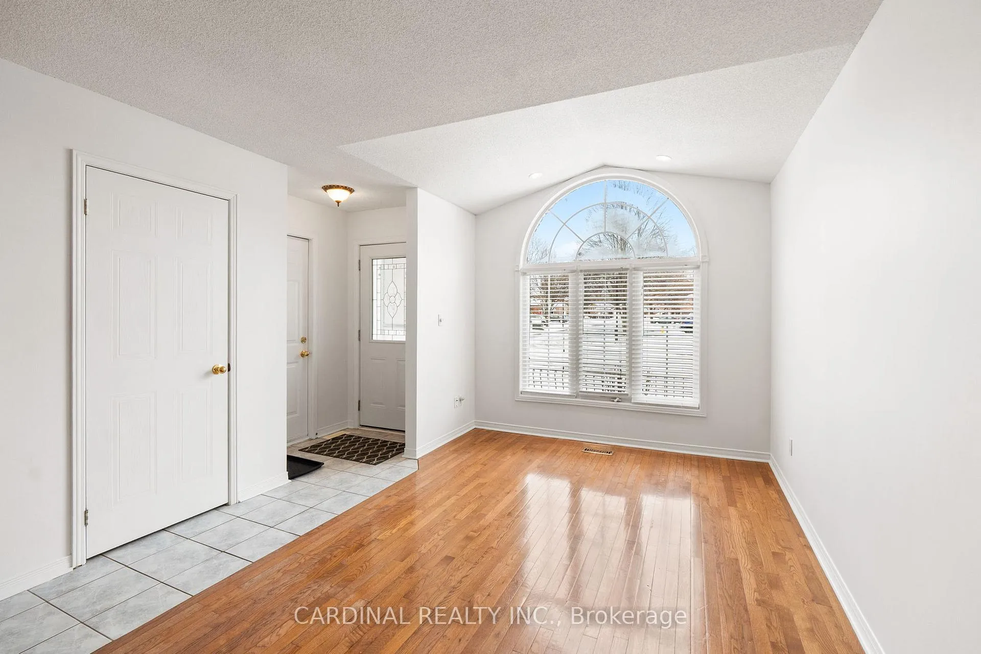 Photo 17 of 537 Wilson Road, Cobourg — HOMEH