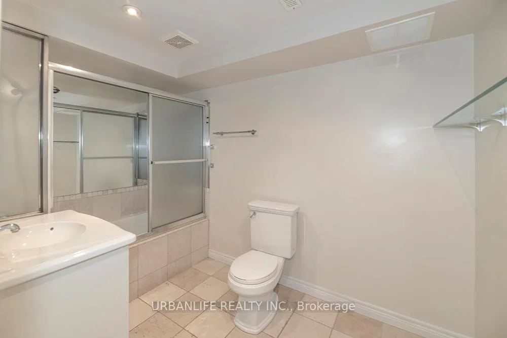 Photo 20 of 911A Adelaide Street W, Toronto, Niagara — HOMEH