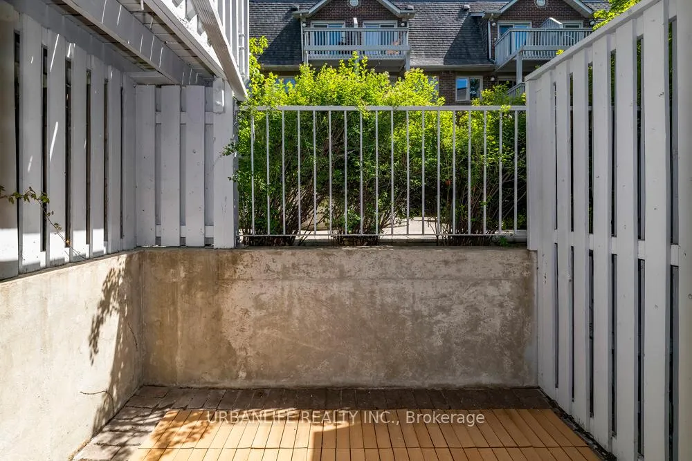 Photo 22 of 911A Adelaide Street W, Toronto, Niagara — HOMEH