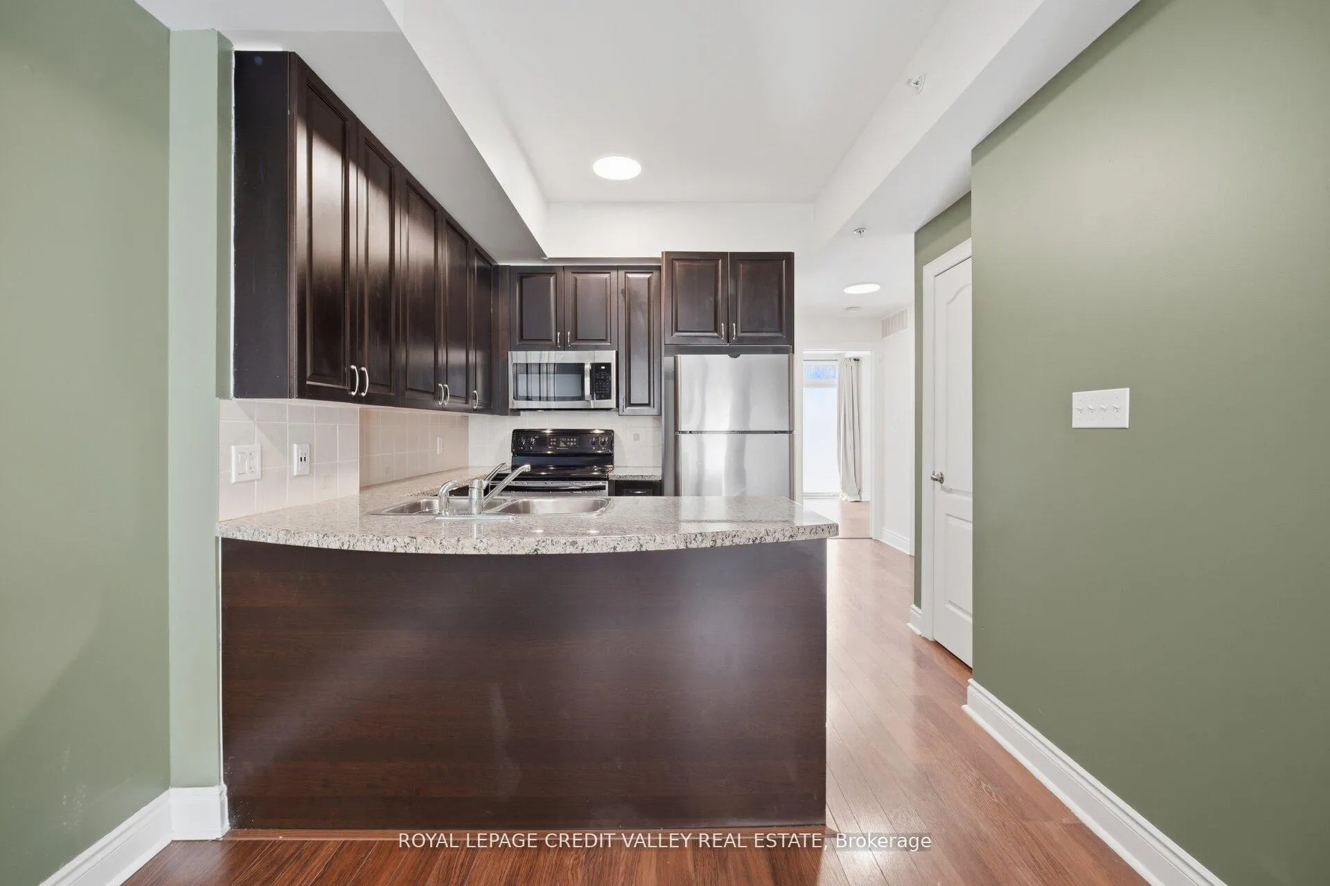 Photo 12 of Unit TH21, 88 Carr Street, Toronto, Kensington-Chinatown — HOMEH