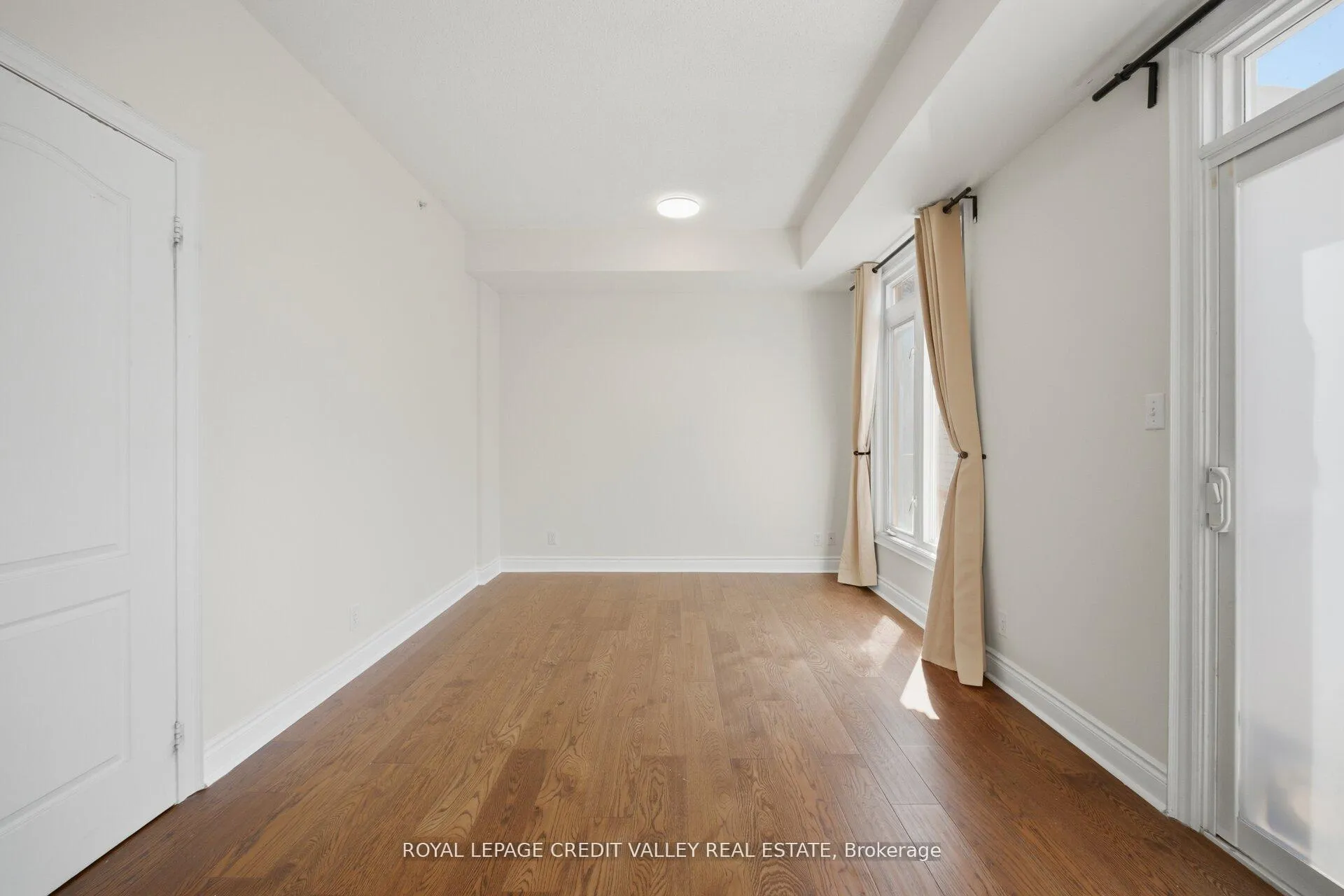Photo 14 of Unit TH21, 88 Carr Street, Toronto, Kensington-Chinatown — HOMEH