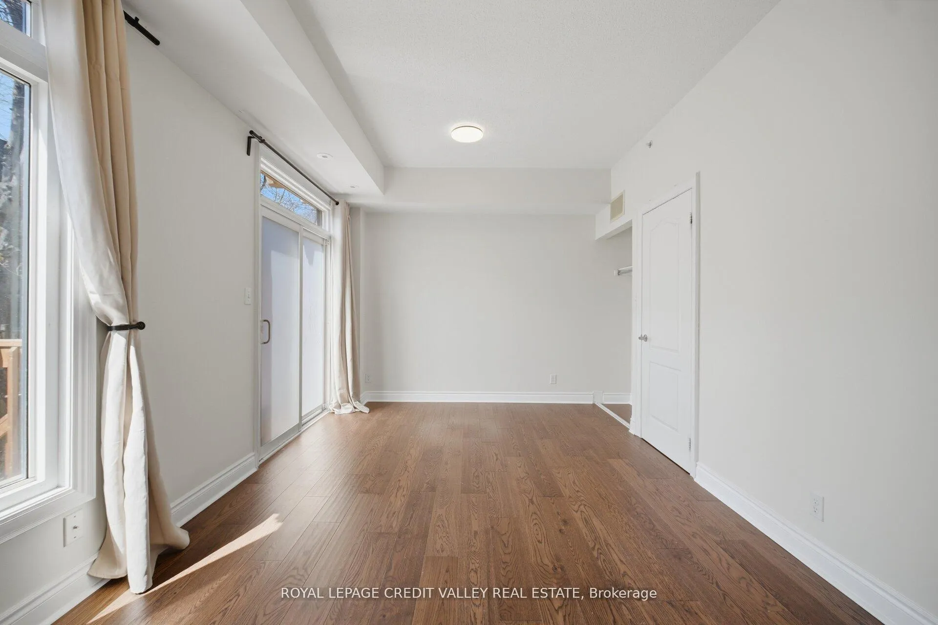 Photo 15 of Unit TH21, 88 Carr Street, Toronto, Kensington-Chinatown — HOMEH