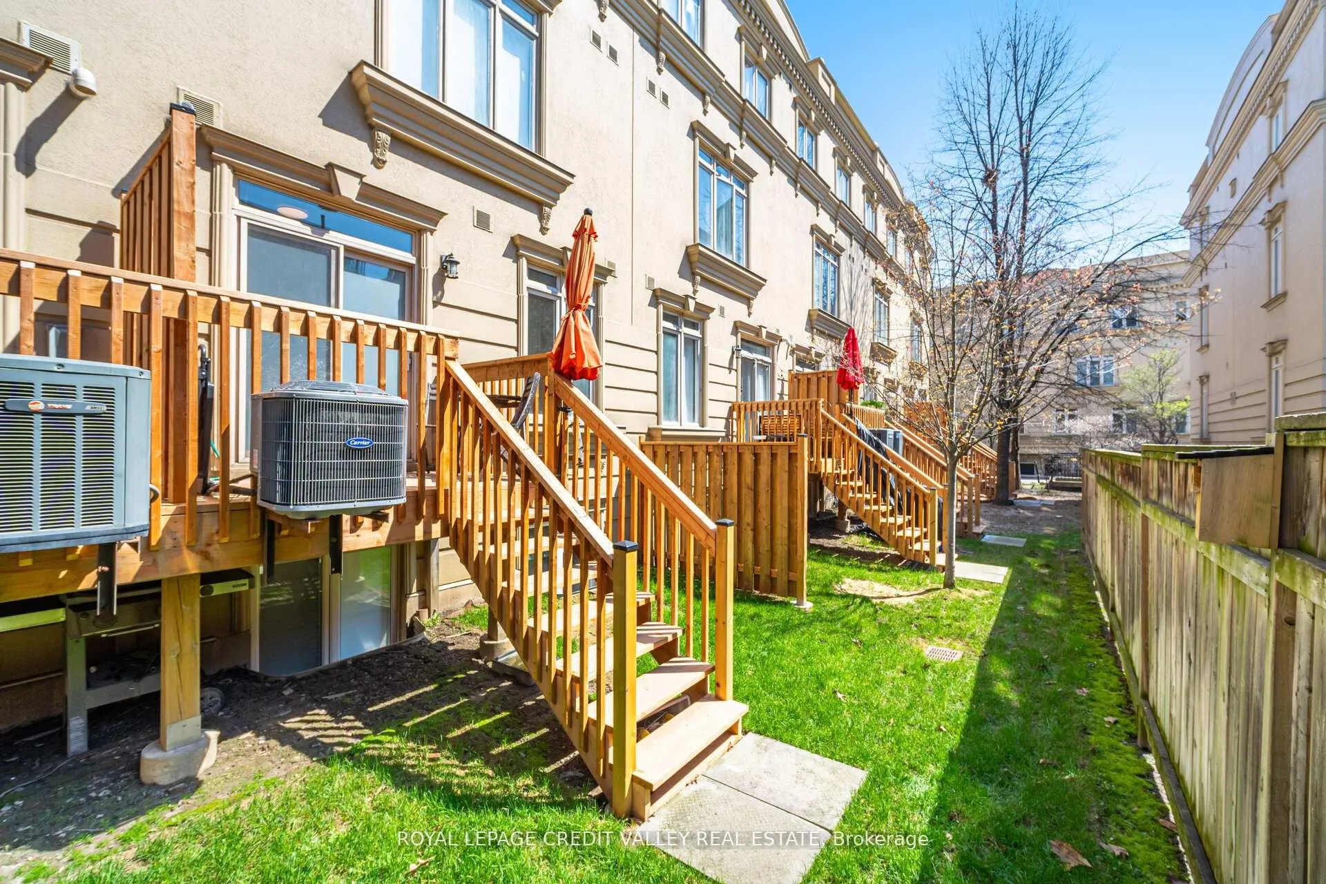 Photo 21 of Unit TH21, 88 Carr Street, Toronto, Kensington-Chinatown — HOMEH